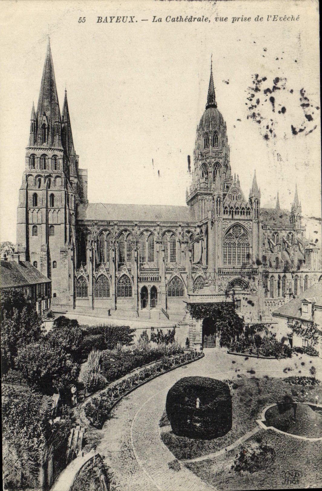Catedral de Bayeux de la POSTAL de la VENDIMIA vista de Eveche