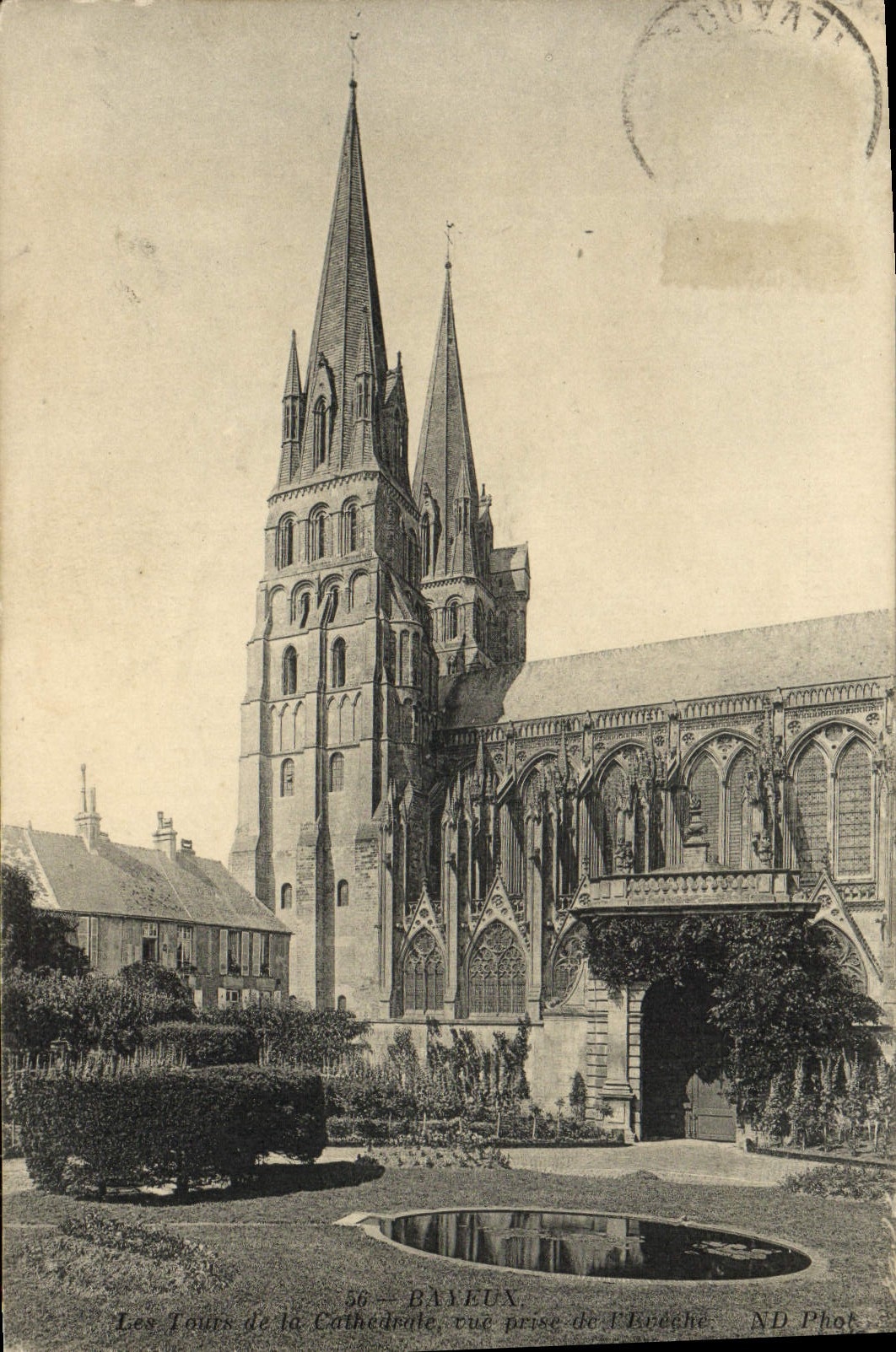 CPA Bayeux Cathedrale Vue Prise de L'Eveche
