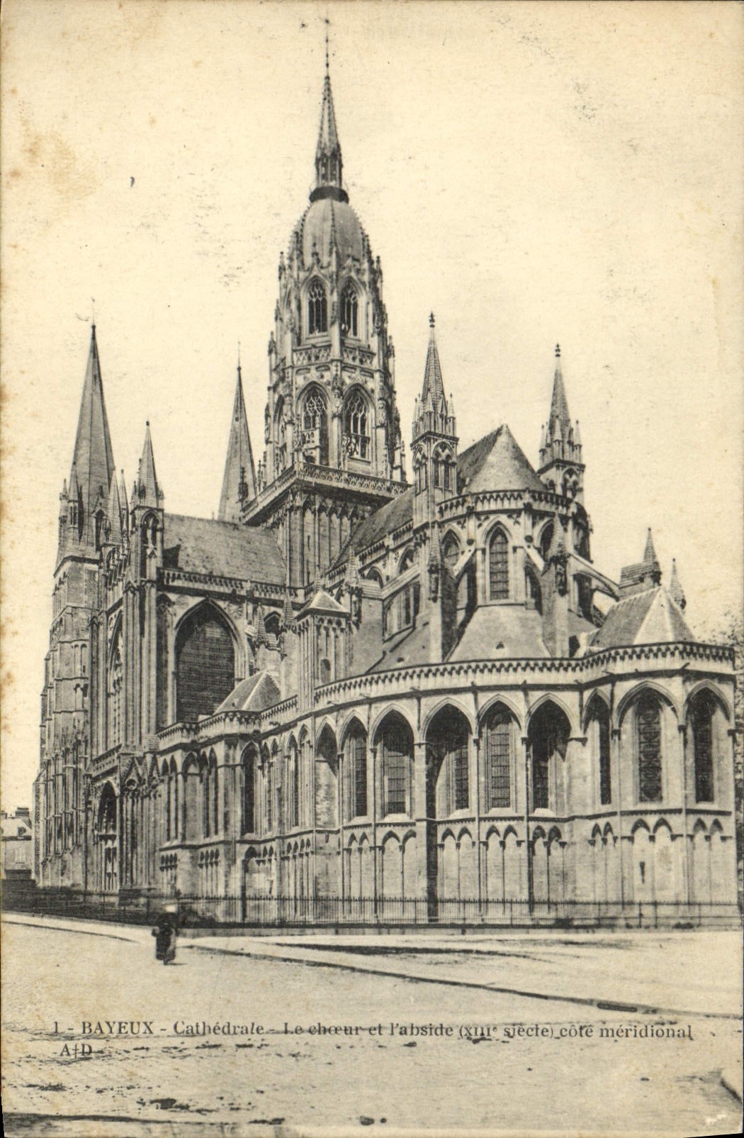 POSTAL Bayeux de la VENDIMIA el estribillo de la catedral y el apse