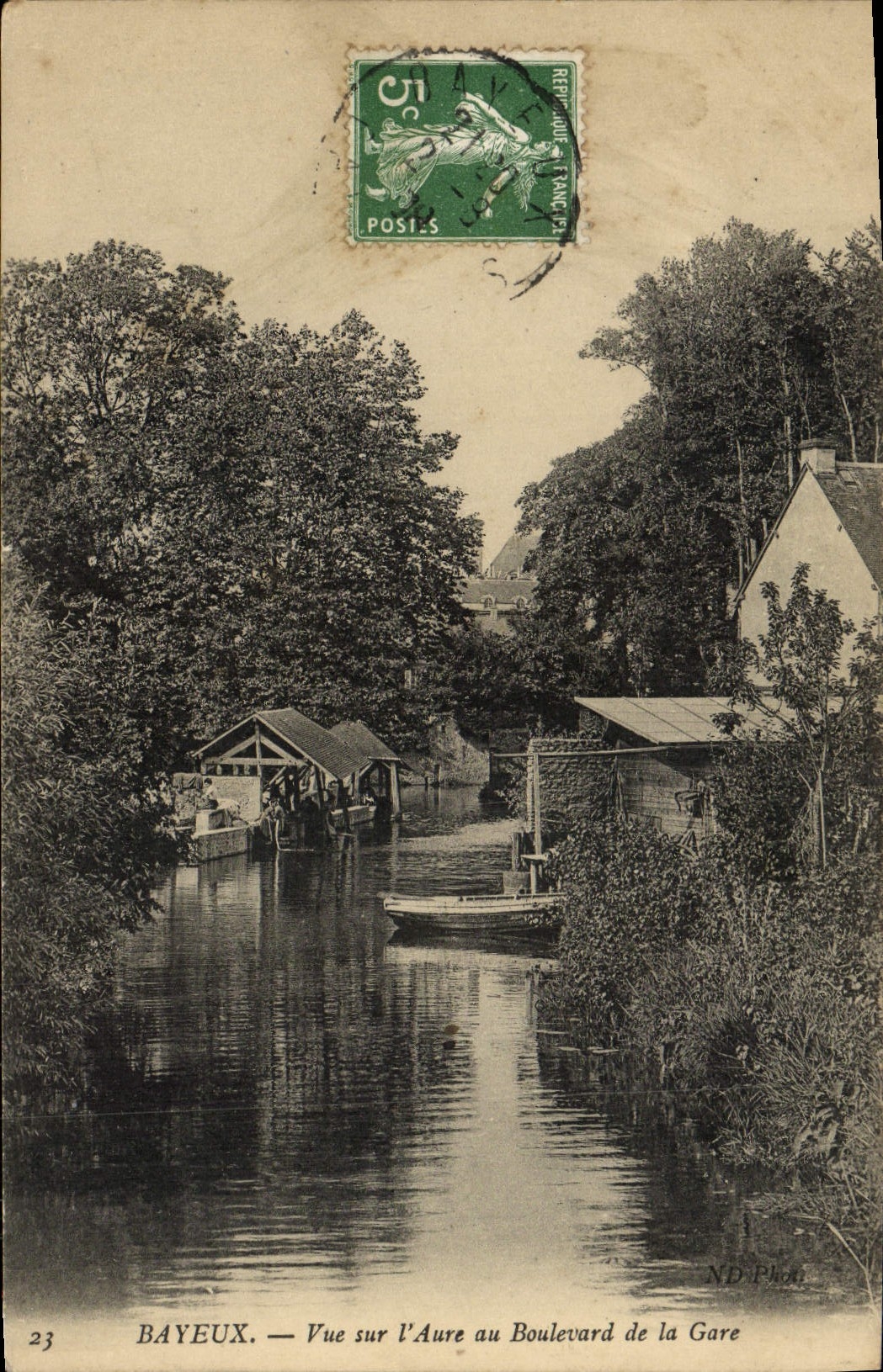 CPA Bayeux Vue Sur L'Aure au Boulevard de la Gare