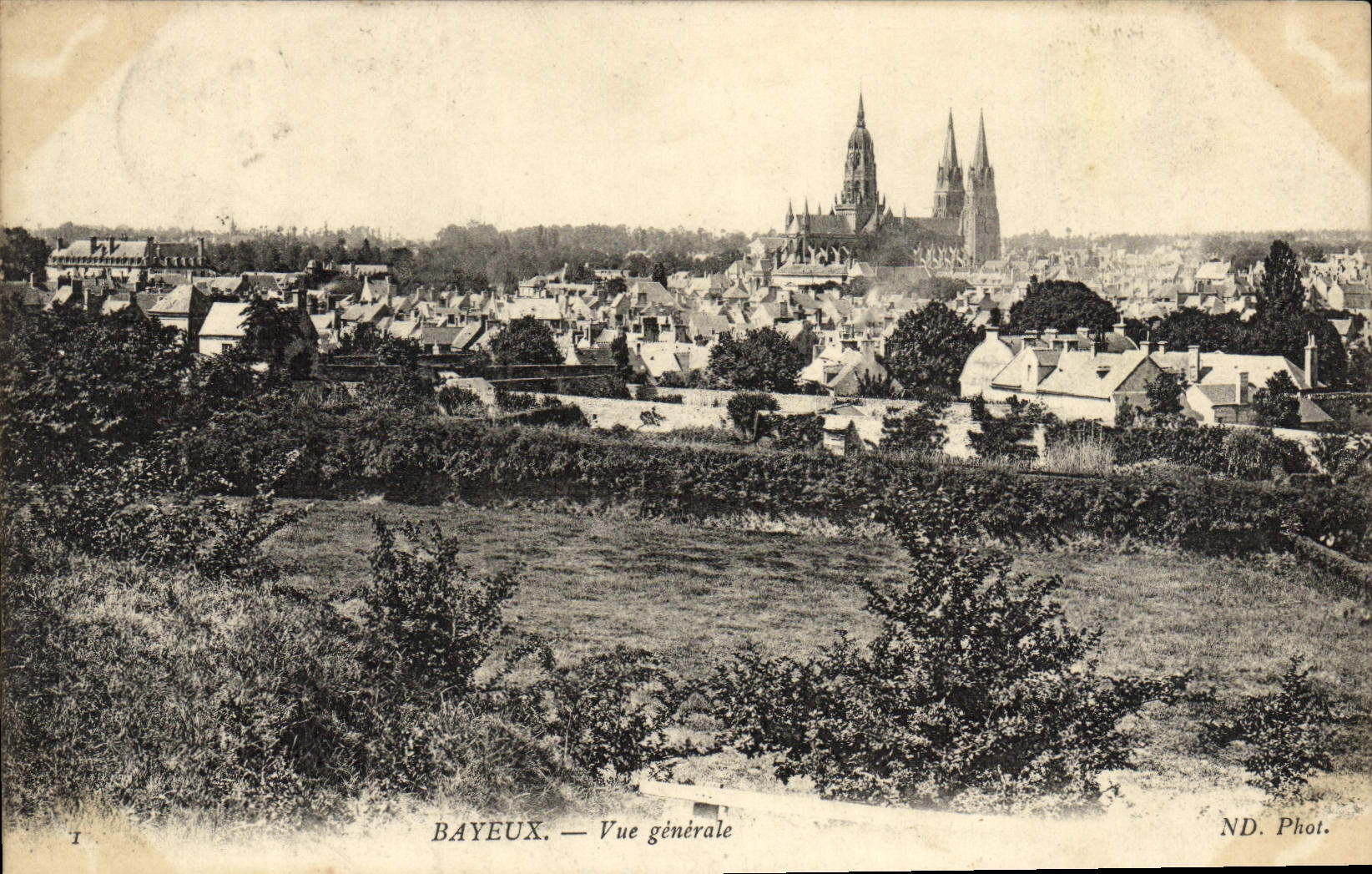 CPA Bayeux Vue Generale 