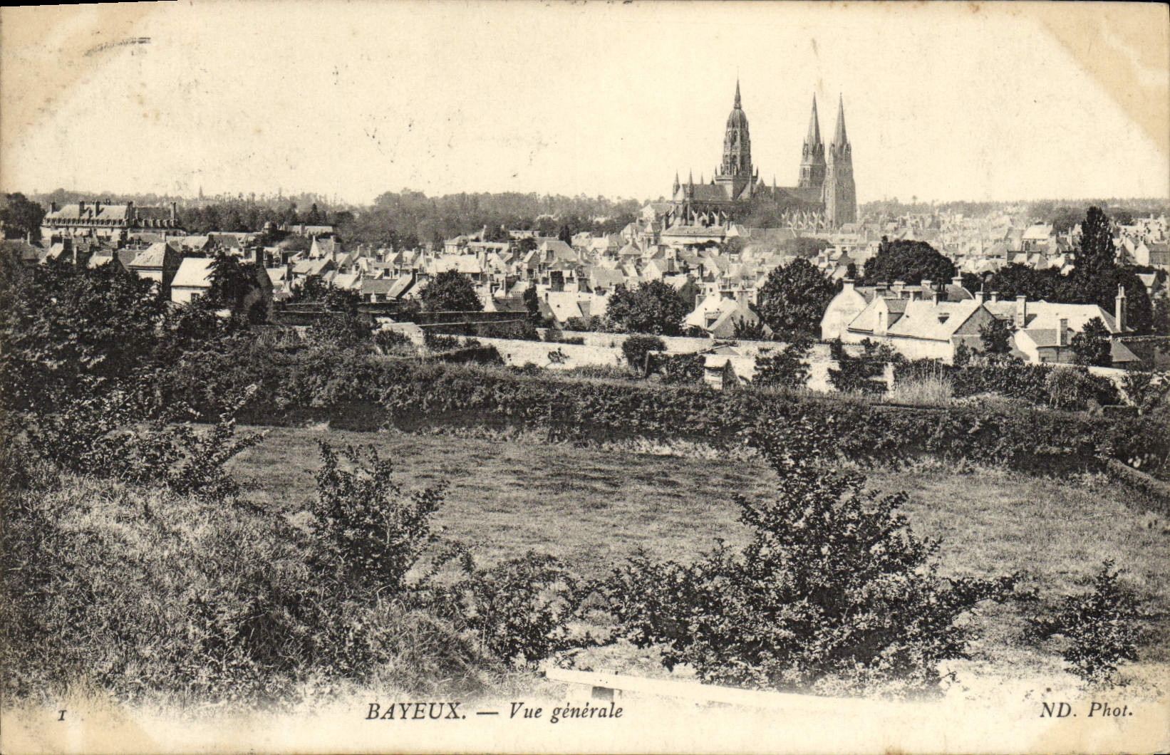 CPA Bayeux Vue Generale 