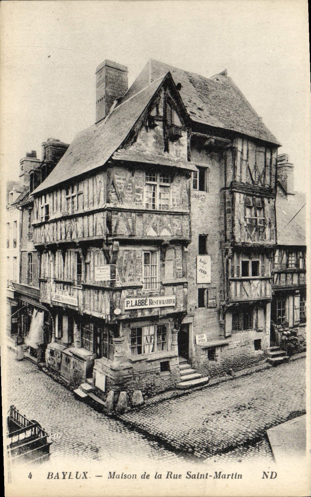 Calle Martin de la casa del Hurdy-gurdy de Bayeux de la POSTAL de la VENDIMIA Saint