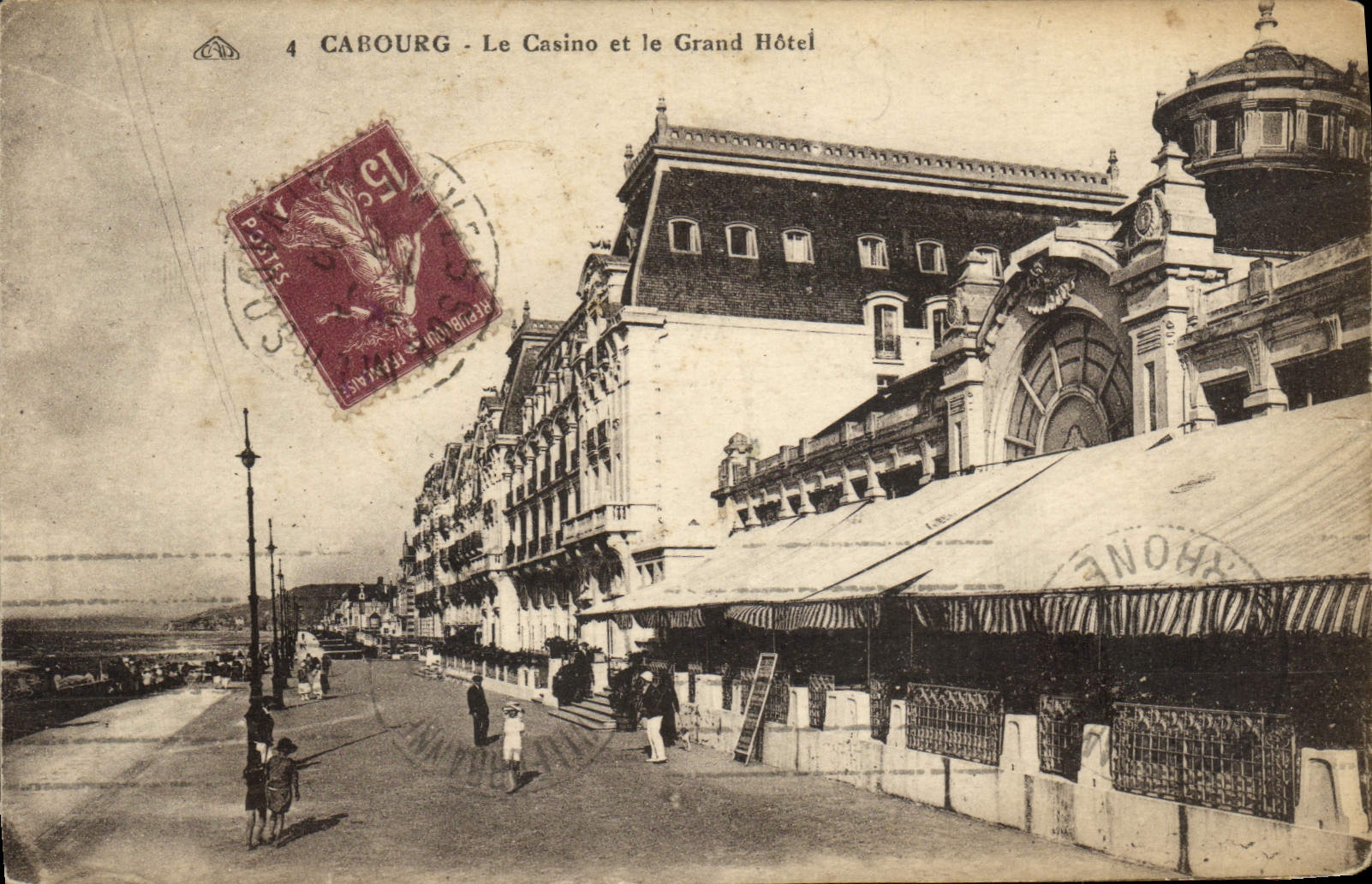 CPA Cabourg Le Casino et le Grand Hotel