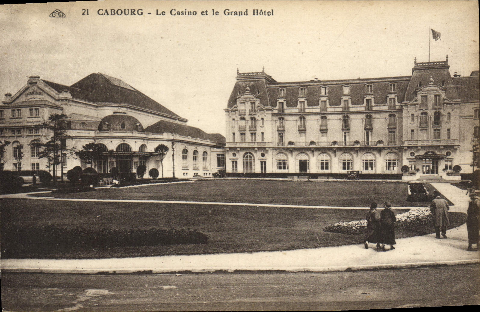 CPA Cabourg Le Casino et le Grand Hotel