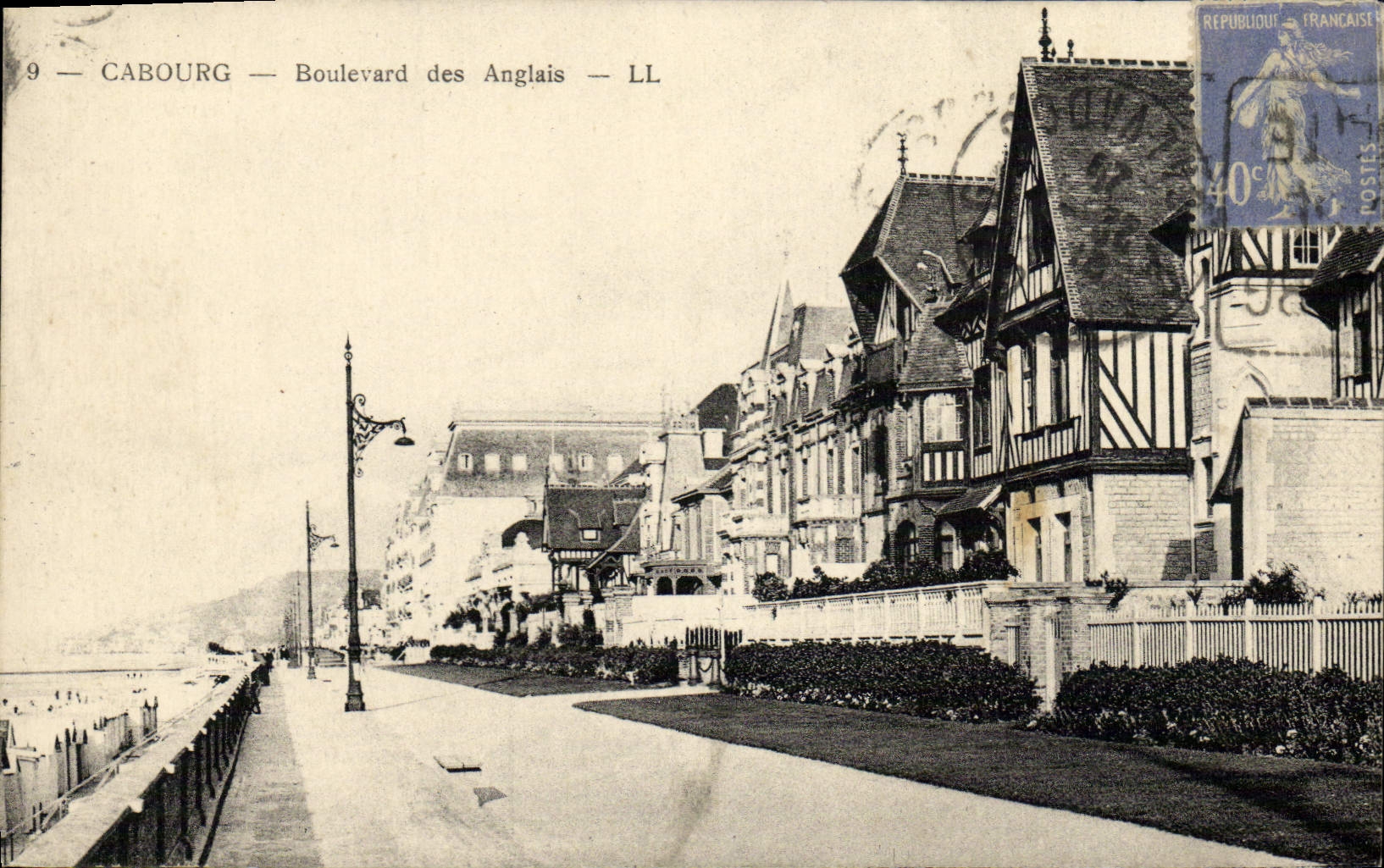 CPA Cabourg Boulevard des Anglais