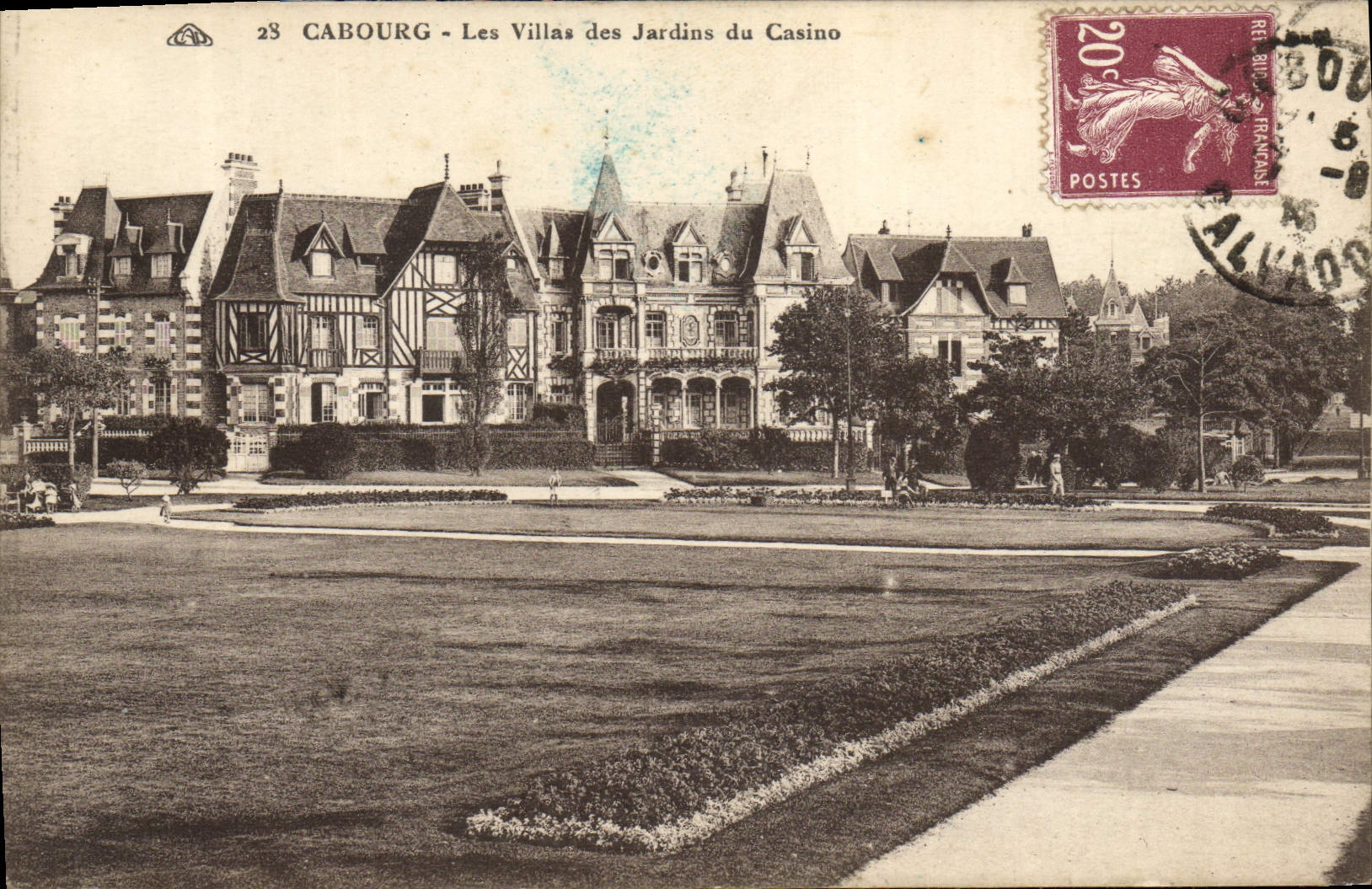 VINTAGE POSTCARD Cabourg Villas of the Gardens of the Casino