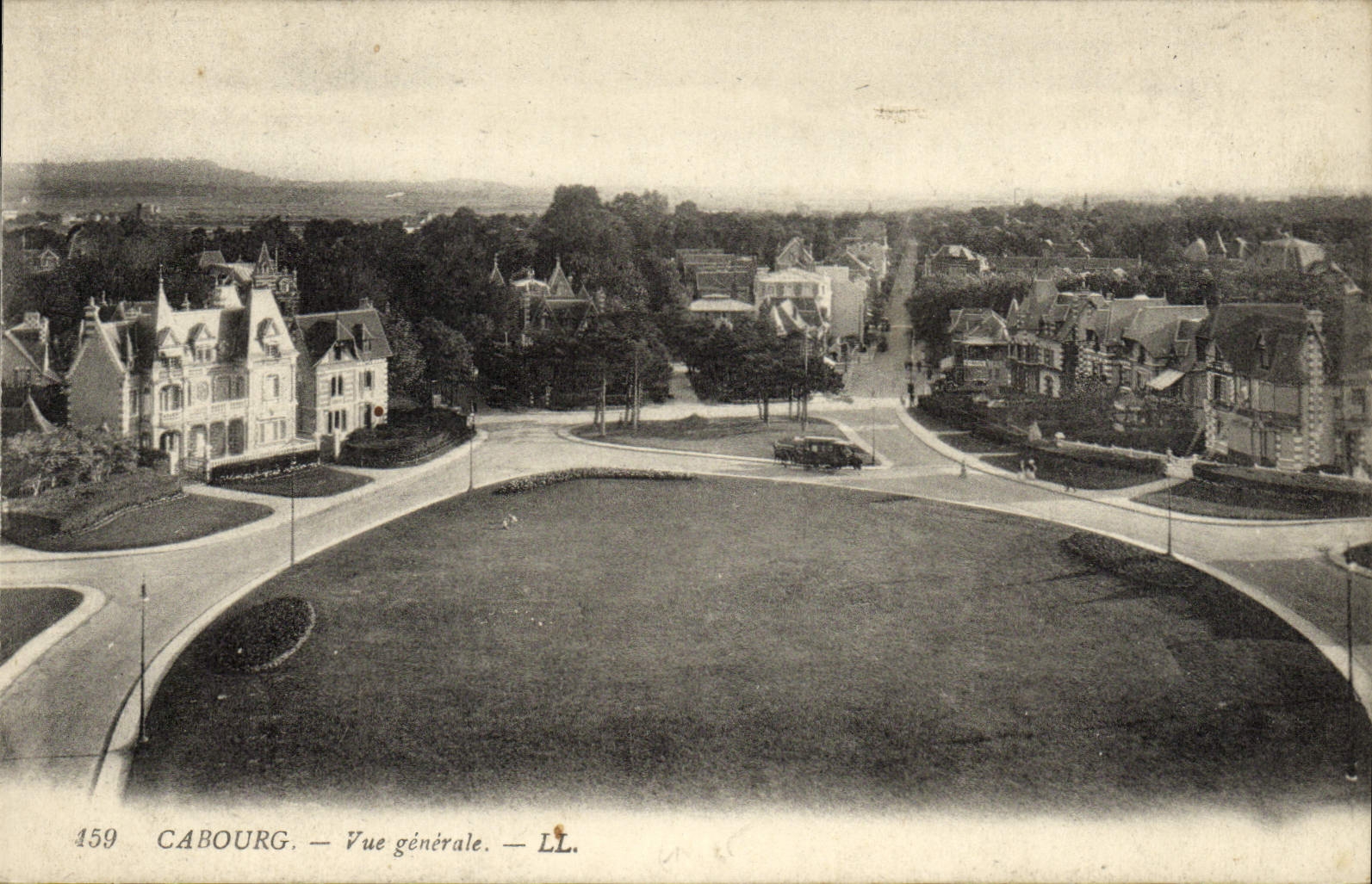 CPA Cabourg Vue Generale 