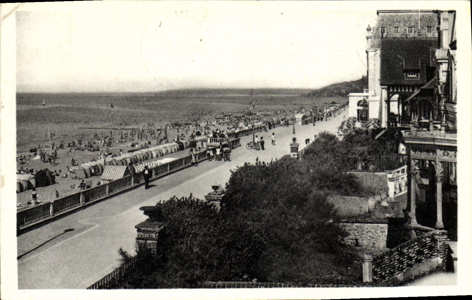 POSTAL Cabourg de la VENDIMIA la caminata de la presa