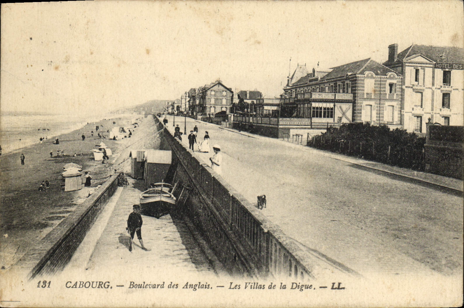 Bulevar de Cabourg de la POSTAL de la VENDIMIA de los chalets ingleses de la presa