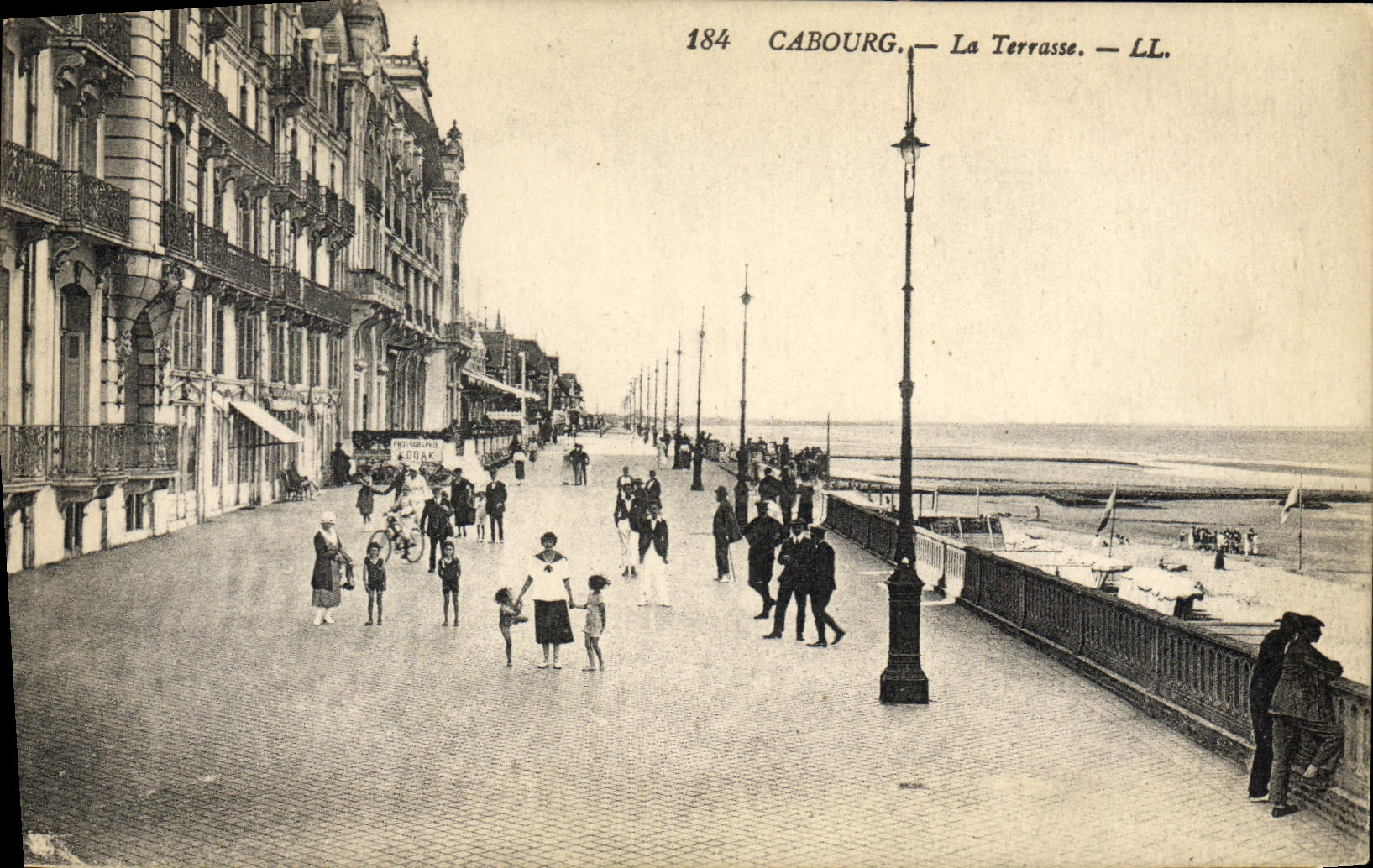 CPA Cabourg La Terrasse