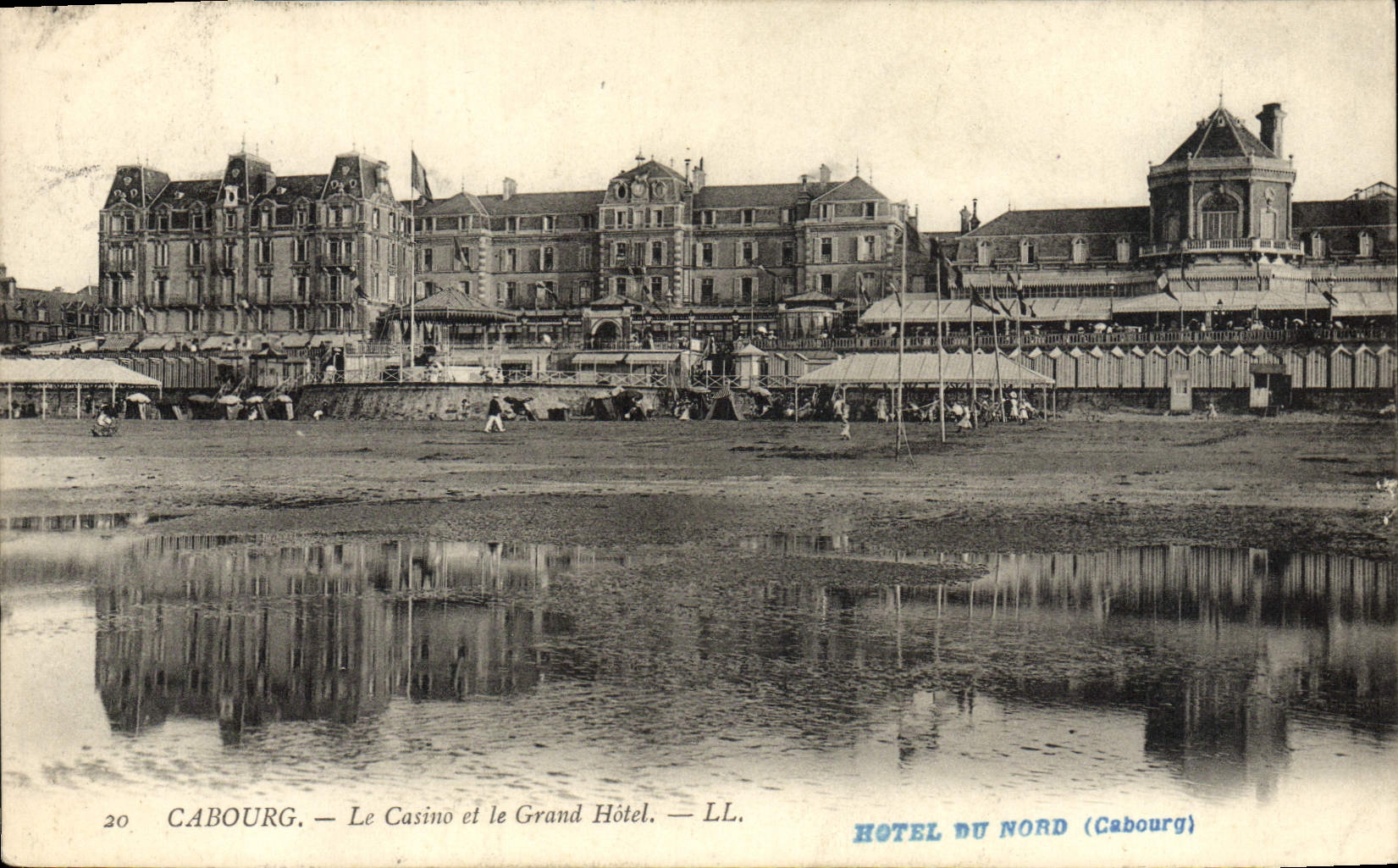 CPA Cabourg Le Casino et le Grand Hotel