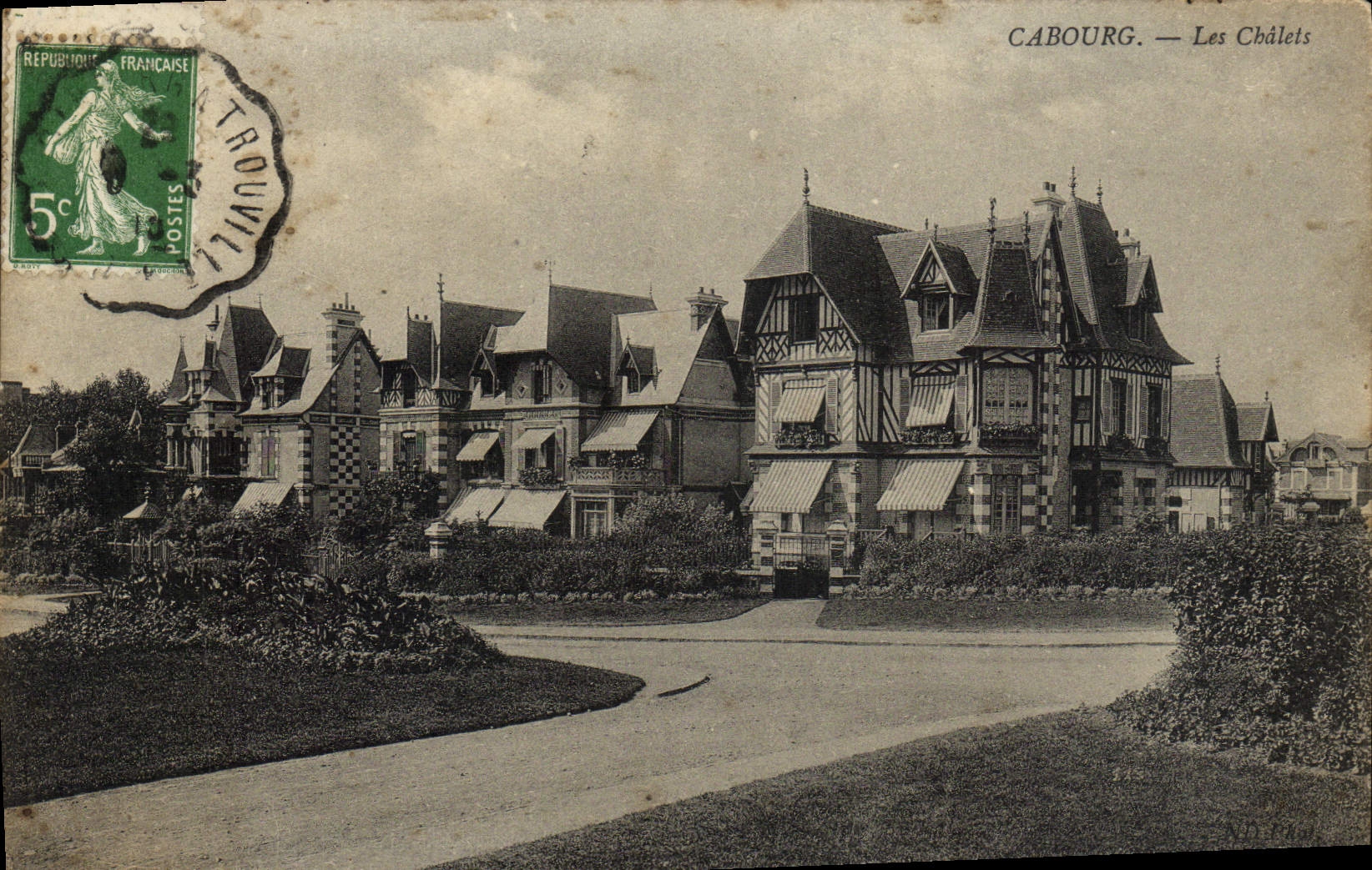 CPA Cabourg Les Chalets 