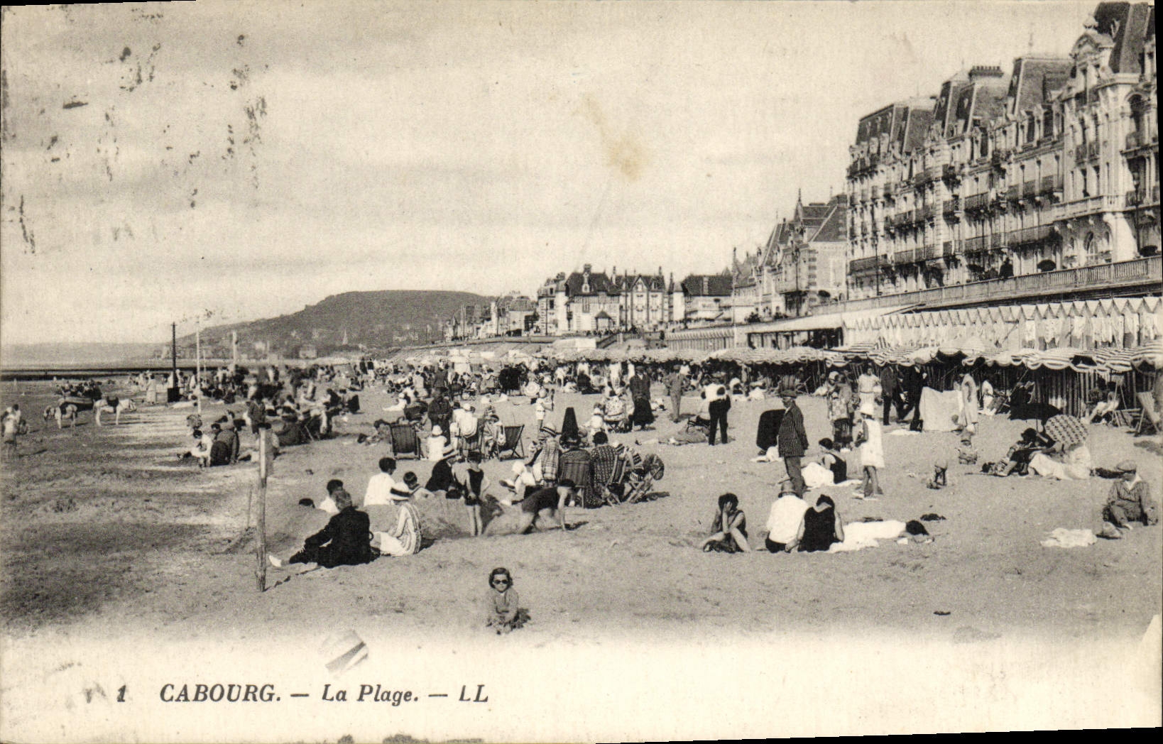 CPA Cabourg La Plage 