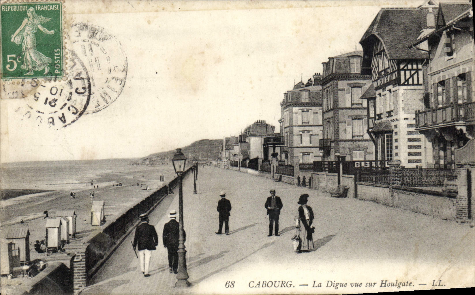 POSTAL Cabourg de la VENDIMIA la presa vista en Houlgtae