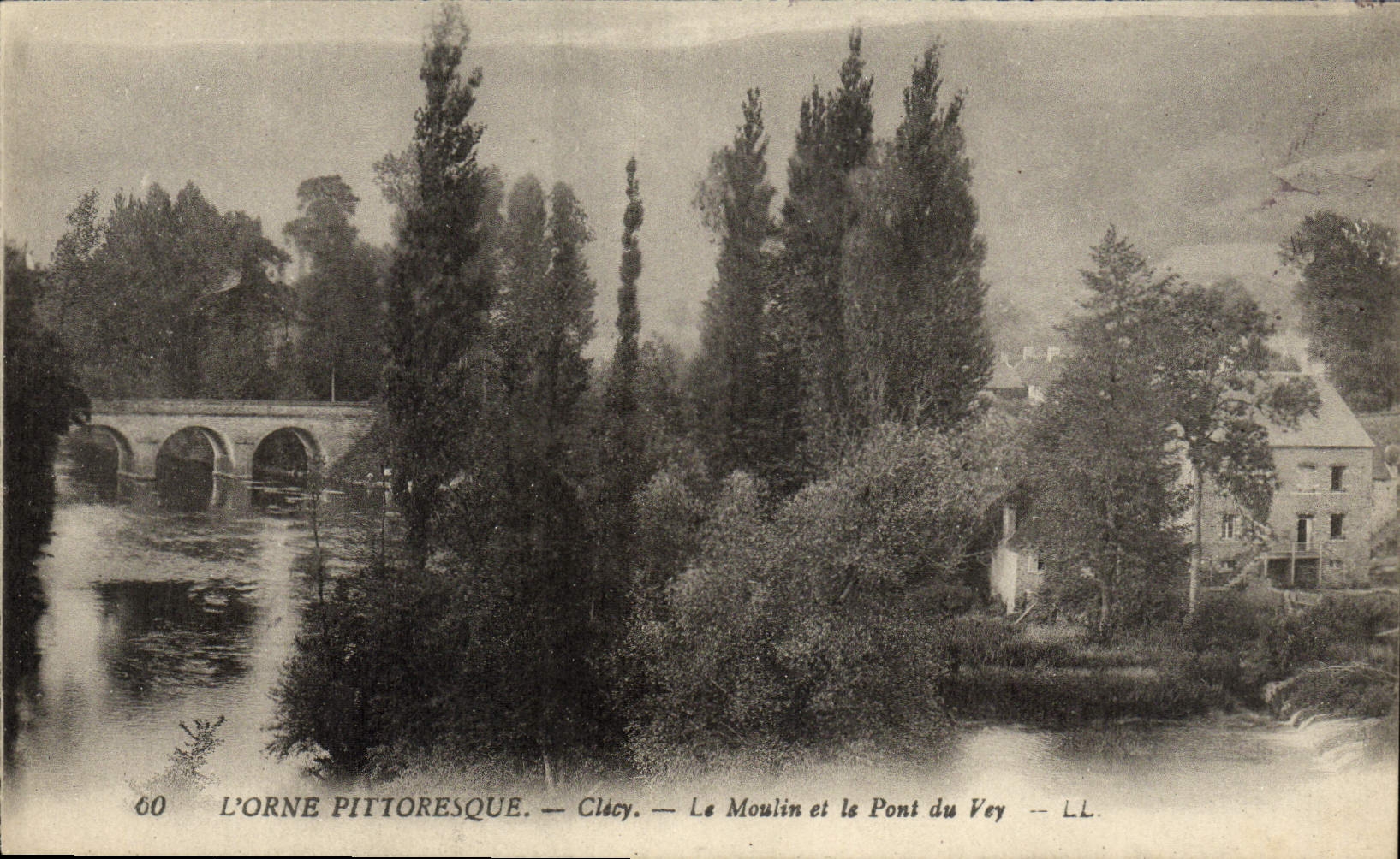 VINTAGE POSTCARD Clecy the Mill and the Bridge of Vey