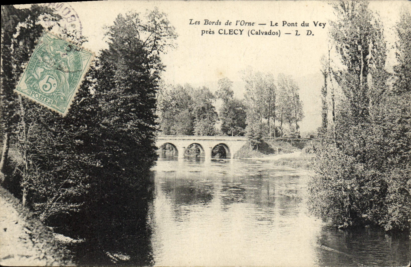 VINTAGE POSTCARD the Bridge of Vey close Clecy