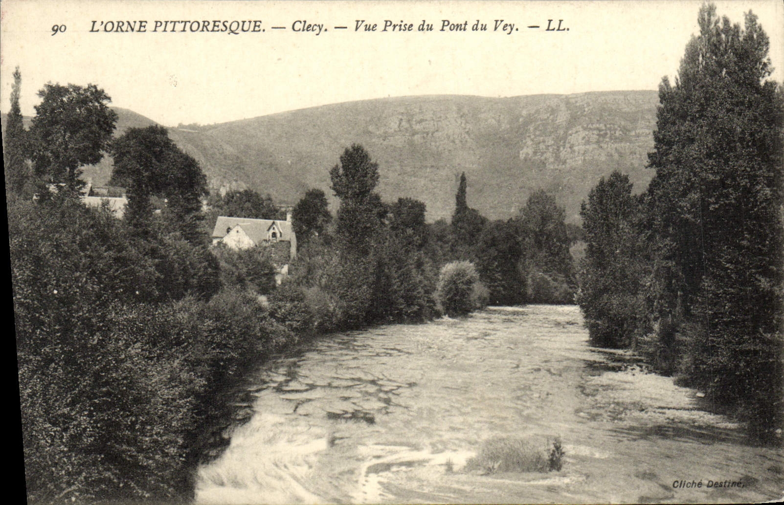 CPA Clecy Vue Prise du Pont du Vey 
