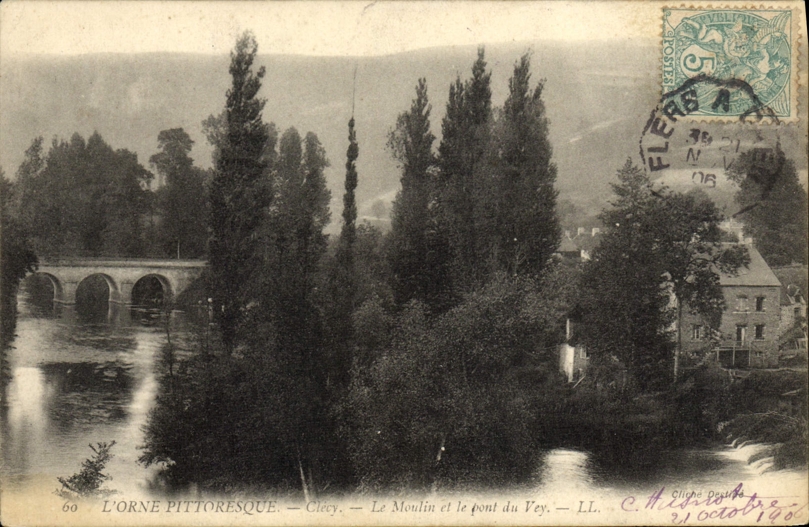 CPA Clecy Le Moulin et le Pont du Vey