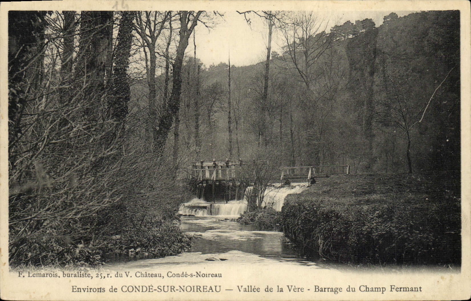 CPA Environs de Conde sur Noireau Valle de la Vere Barrage du champ Fermant 