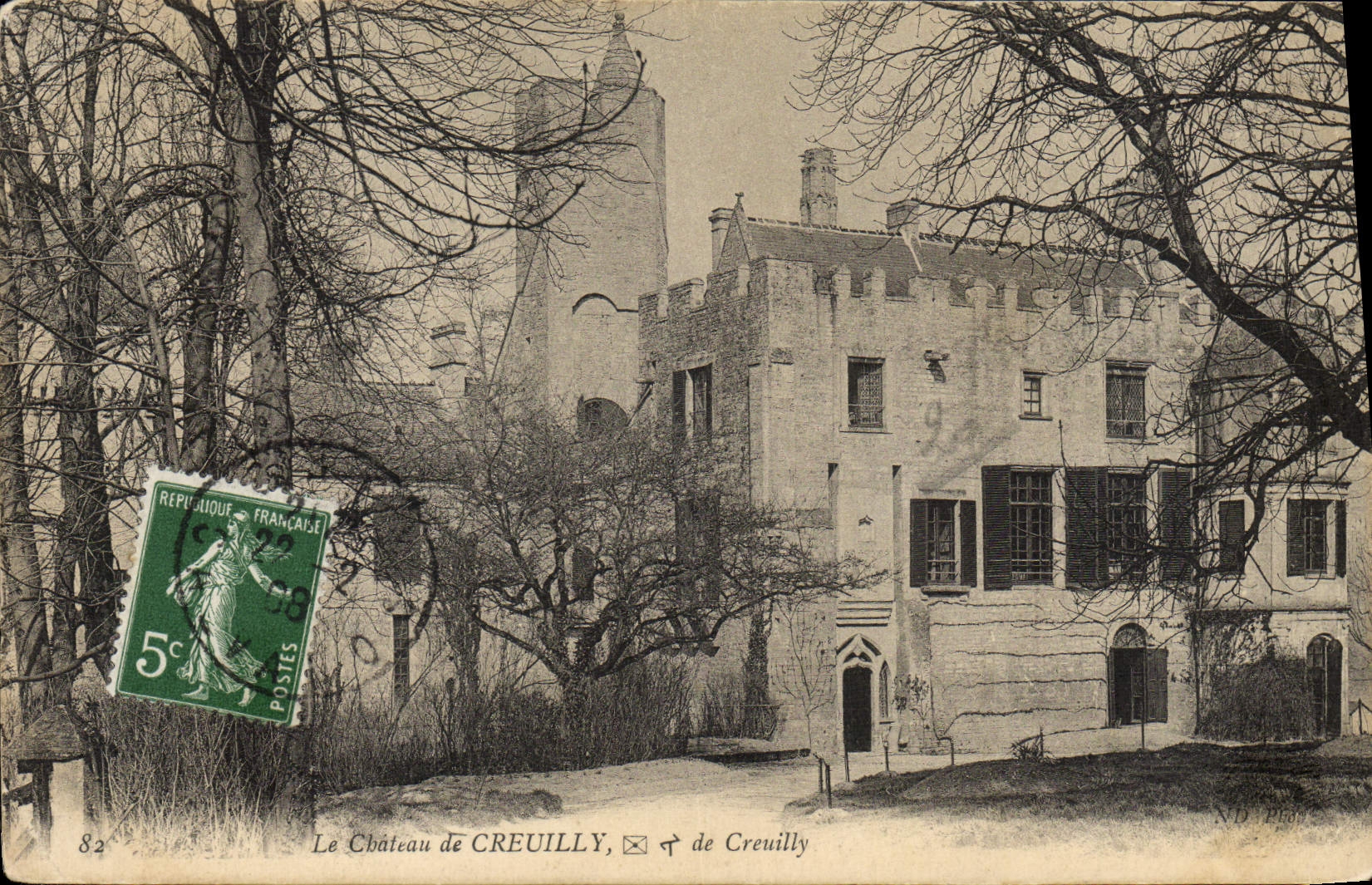 VINTAGE POSTCARD the Castle of Creuilly