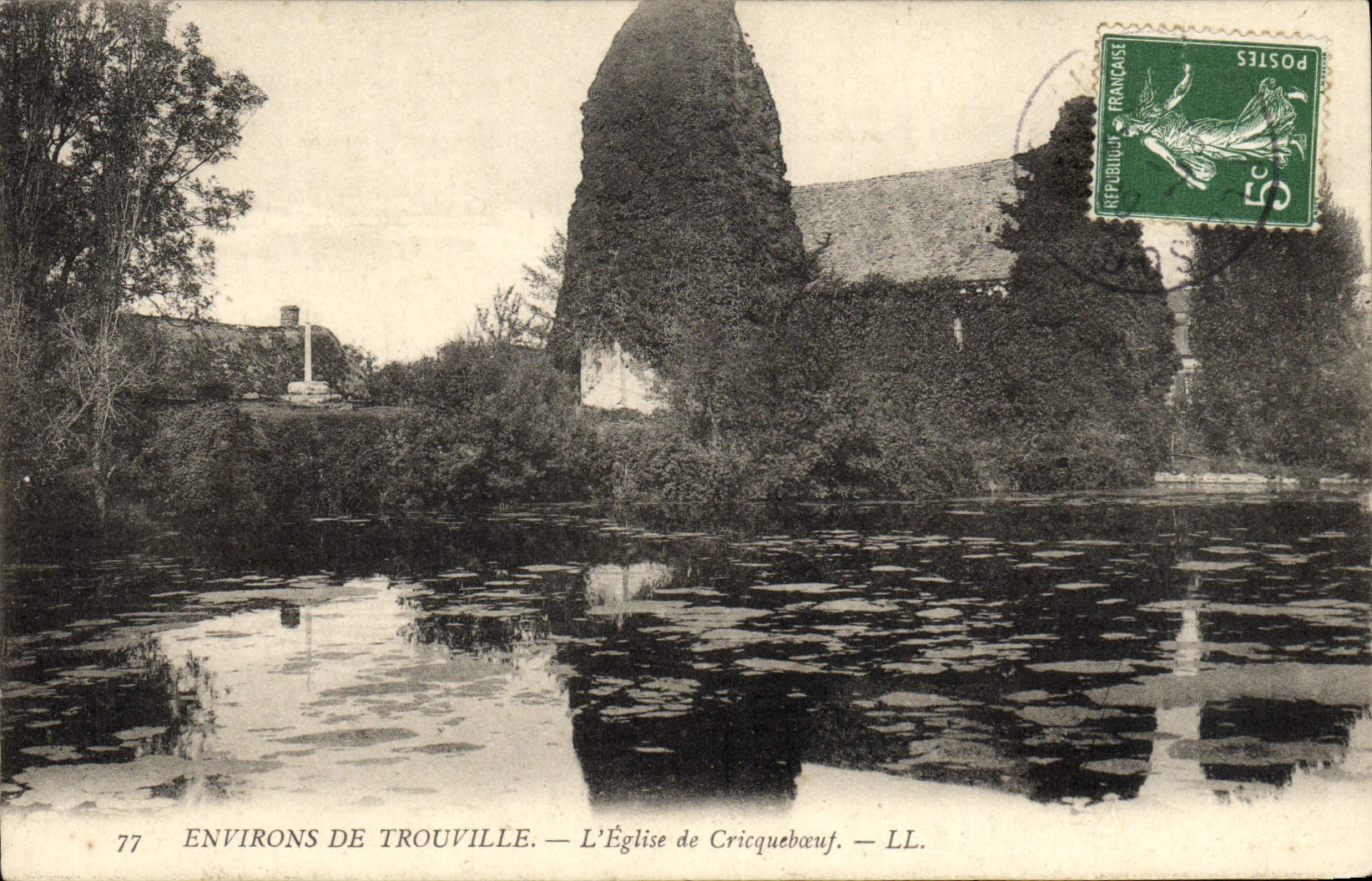 CPA Environs de Trouville L'Eglise de Cricqueboeuf