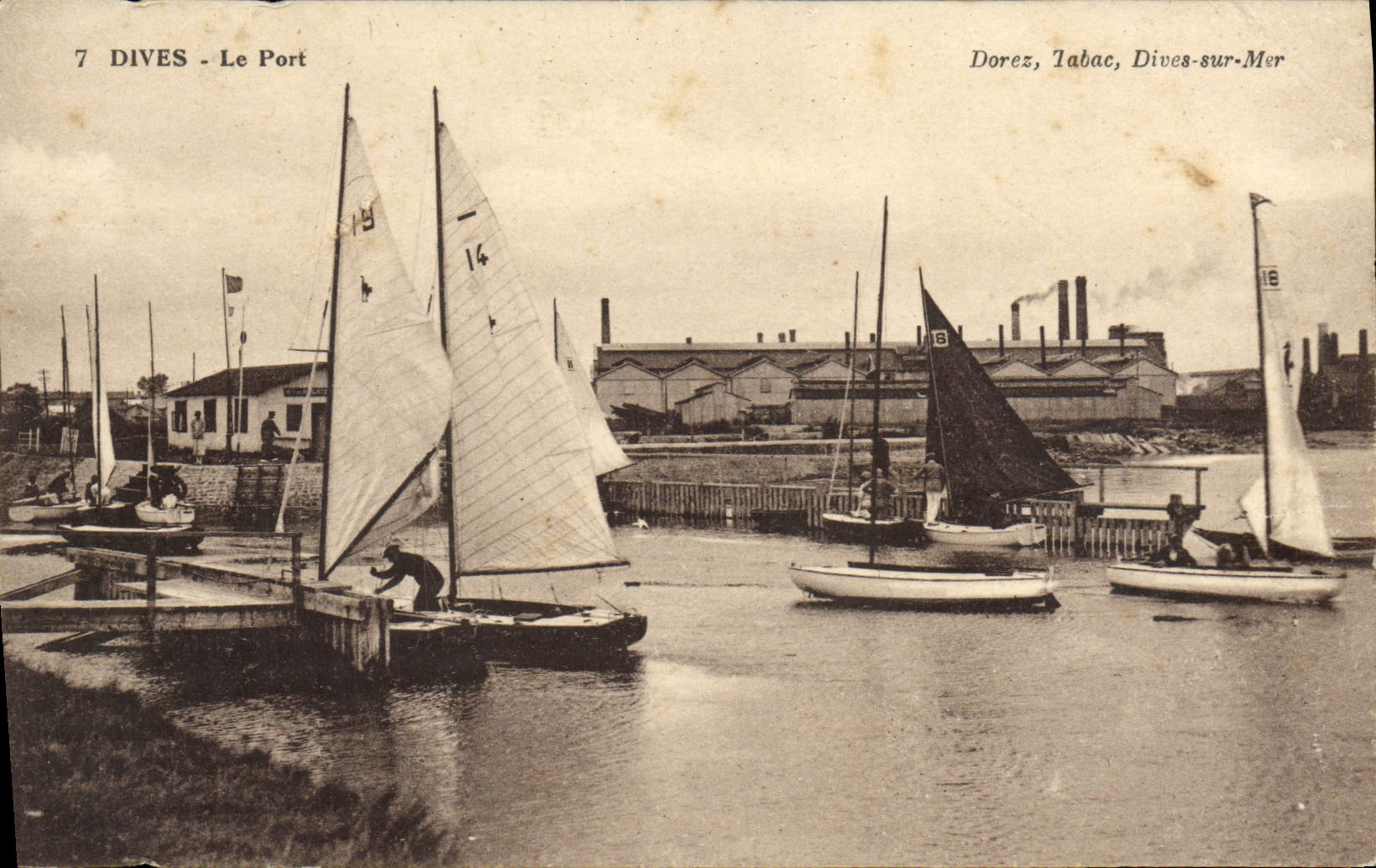VINTAGE POSTCARD Divine the Port Boats
