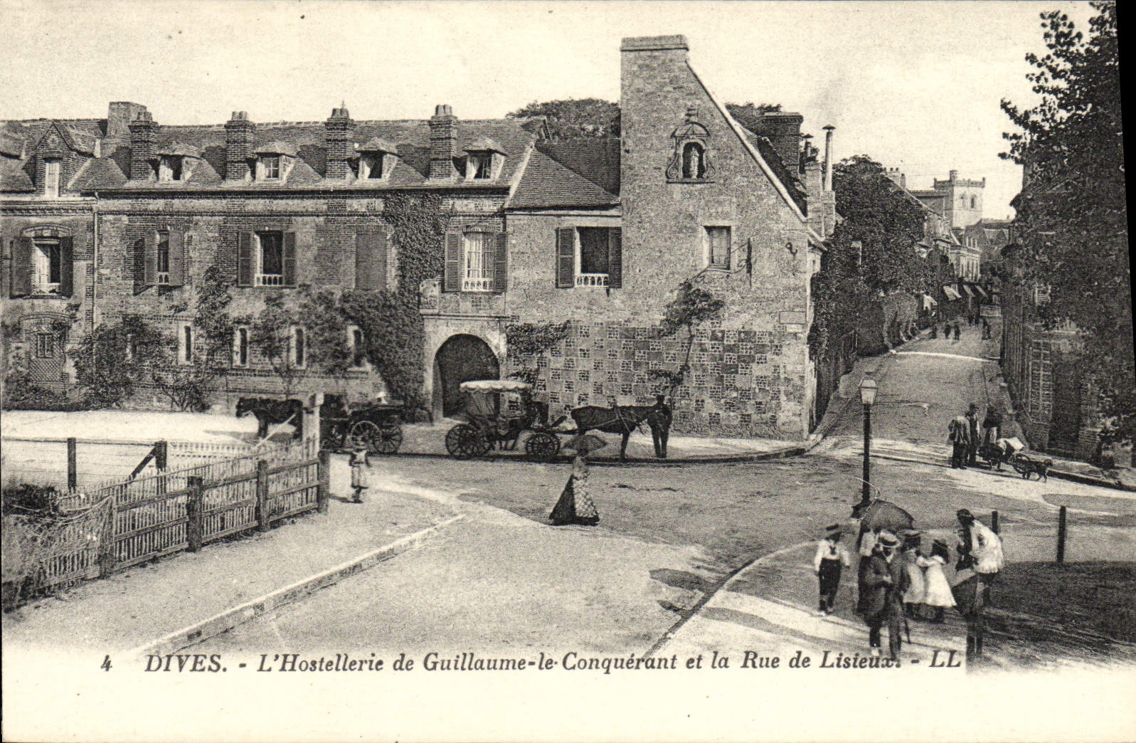 VINTAGE POSTCARD Divine L'Hostellerie of William the Conqueror and the Street of Lisieux