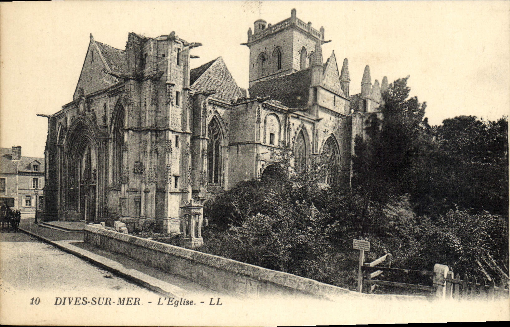CPA Dives sur Mer L'Eglise 