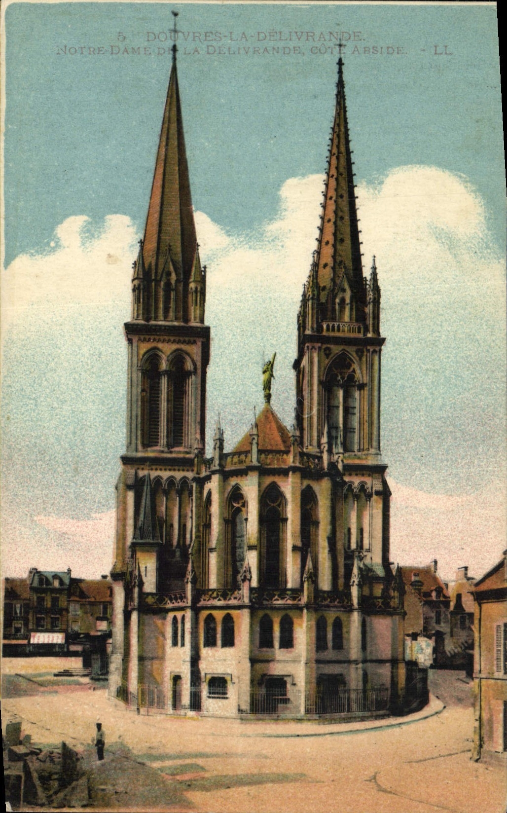 VINTAGE POSTCARD Dover Delivrande Notre Dame