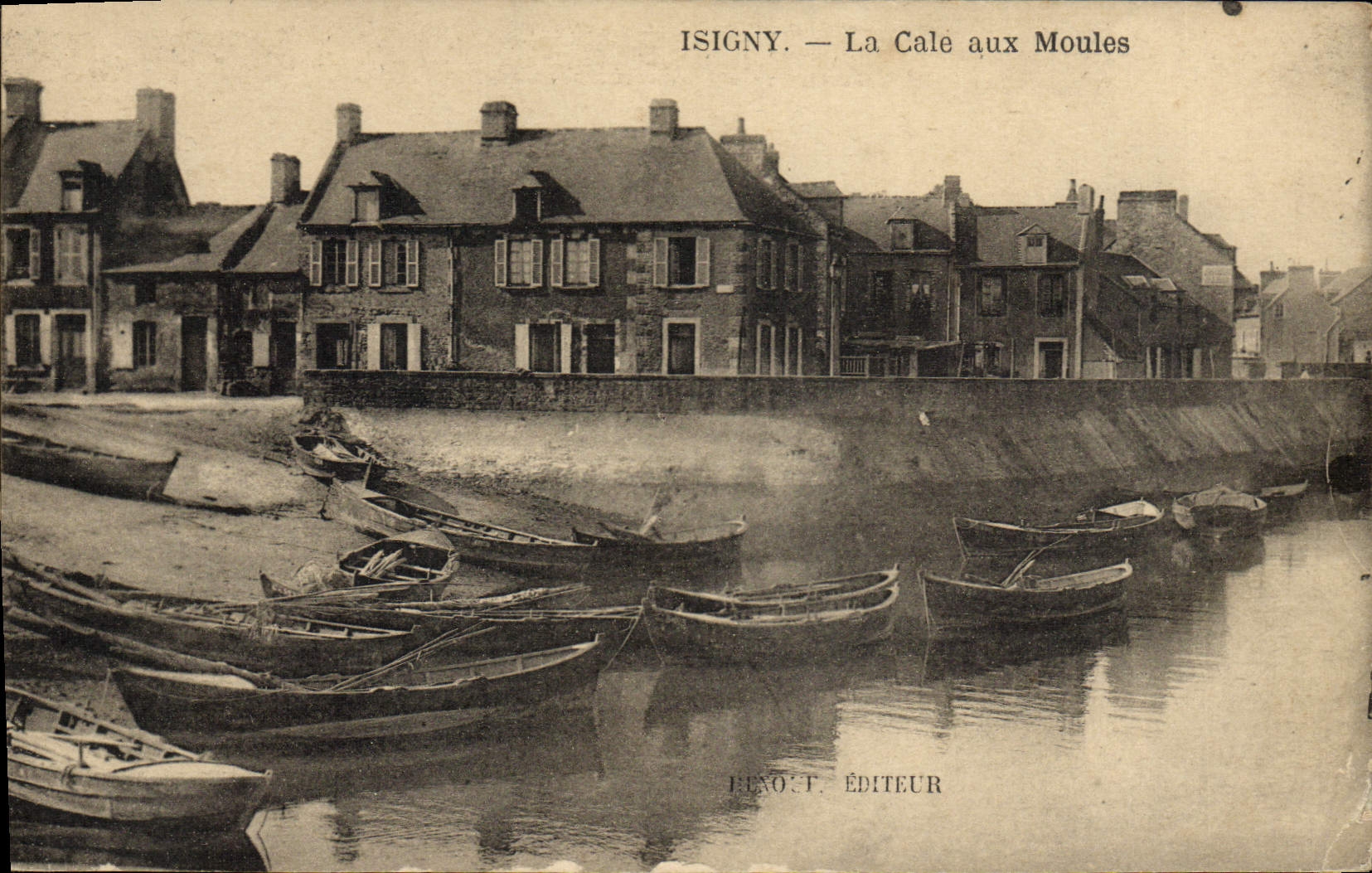 CPA Isigny La cale aux moules