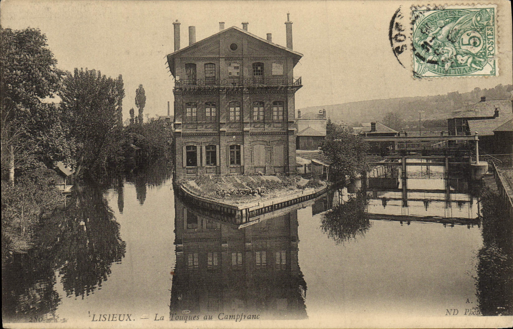 CPA Lisieux La touques au camp Franc