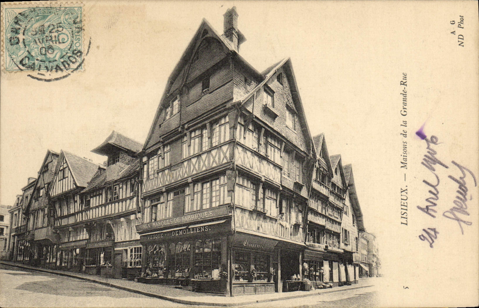 CPA Lisieux Maisons de la grande rue Vesque Demollens