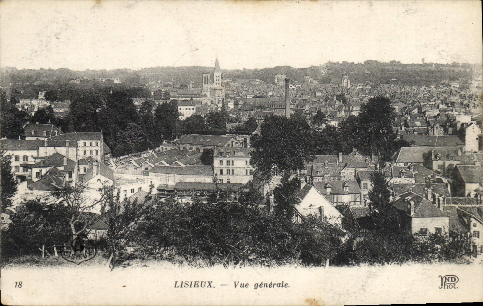 CPA Lisieux Vue generale