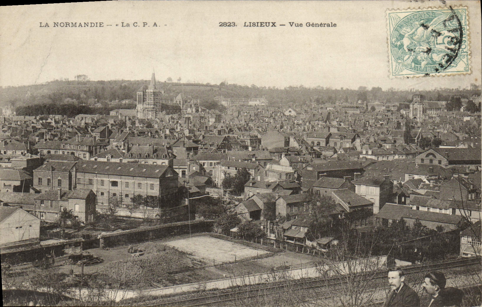CPA Lisieux Vue generale