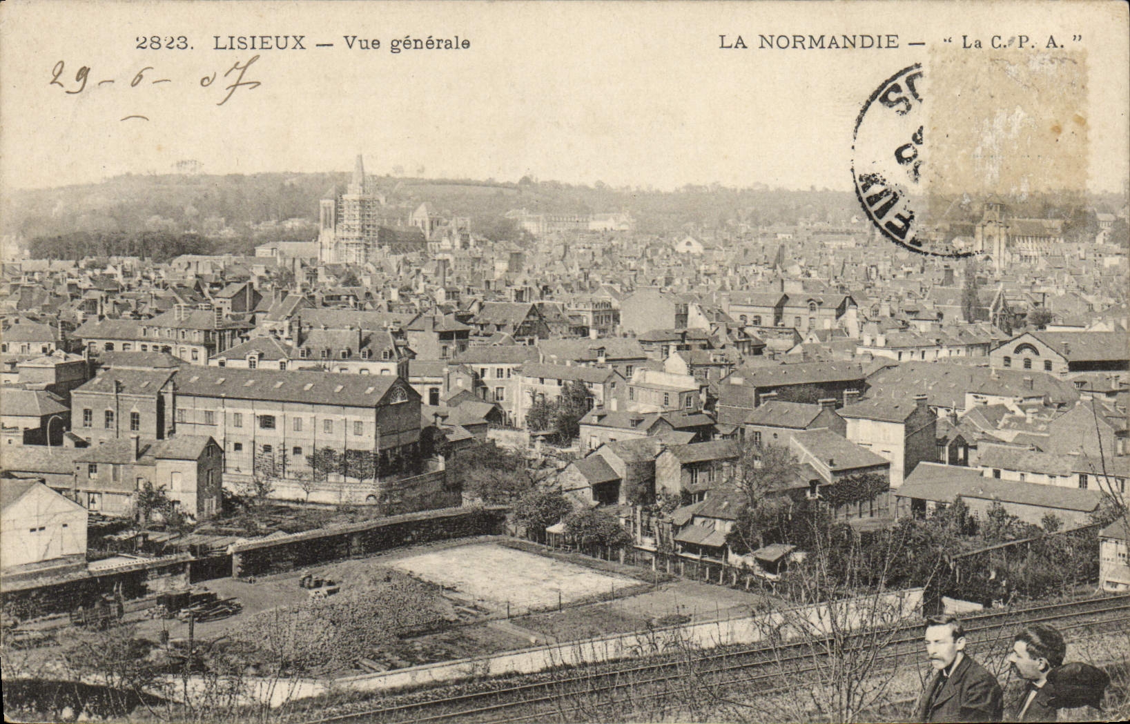 Opinión Normandía de Lisieux de la POSTAL de la VENDIMIA