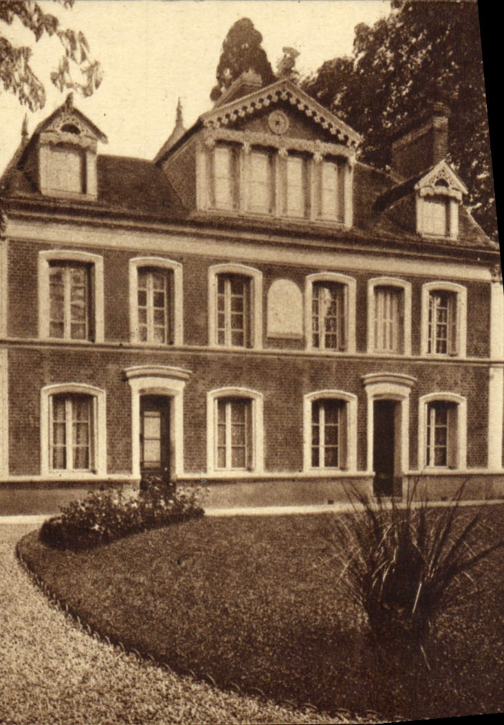 CPA Lisieux Les Buissonnets