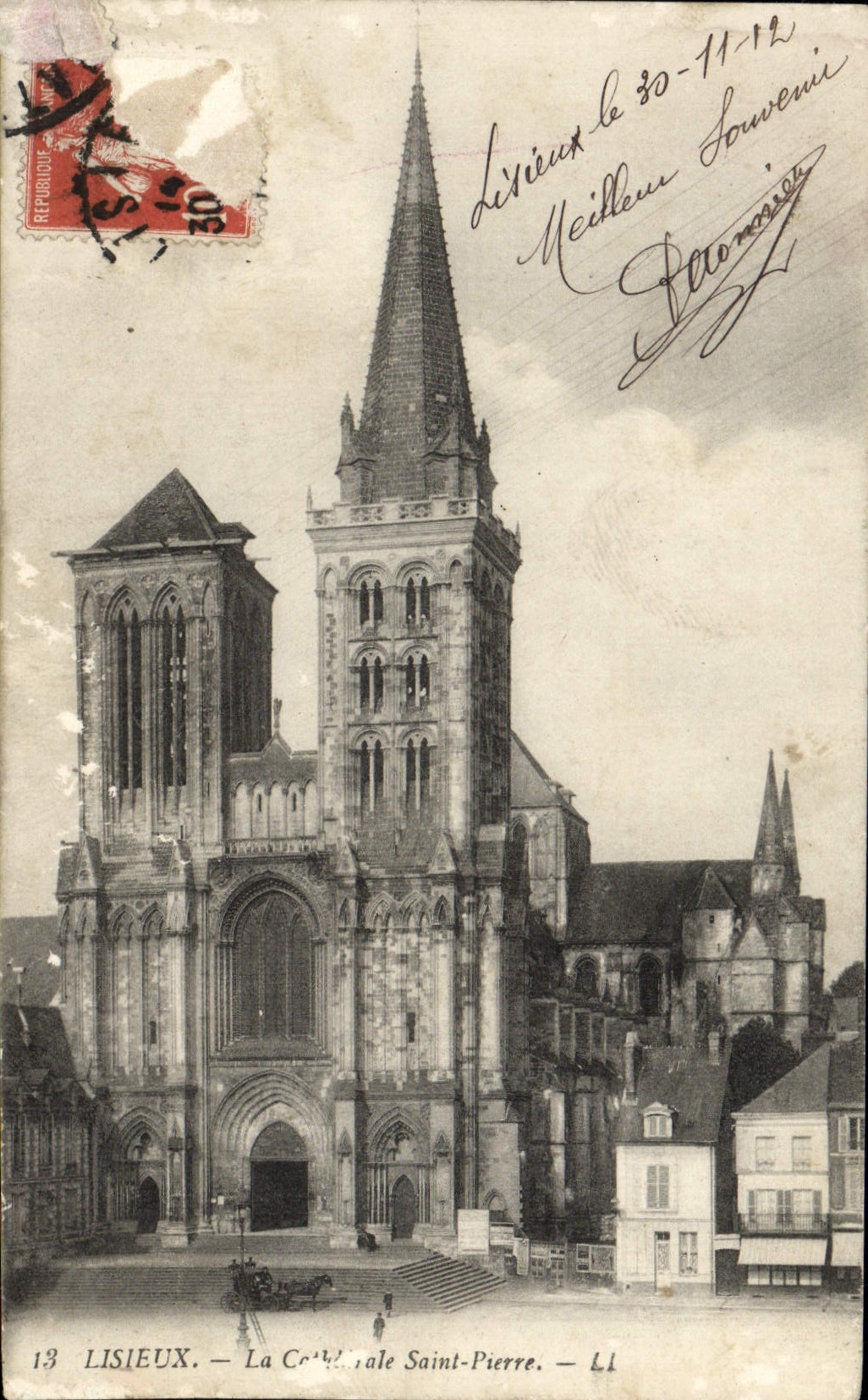 CPA Lisieux La cathedrale Saint pierre