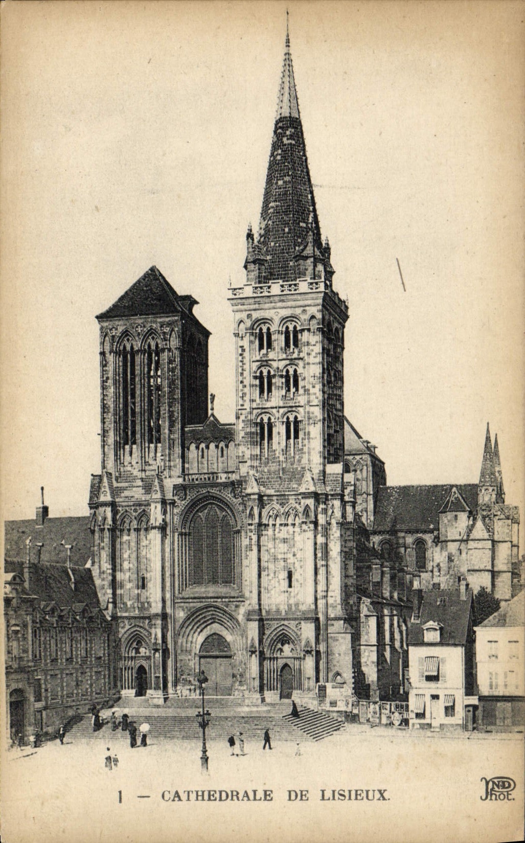 CPA Cathedrale Lisieux 