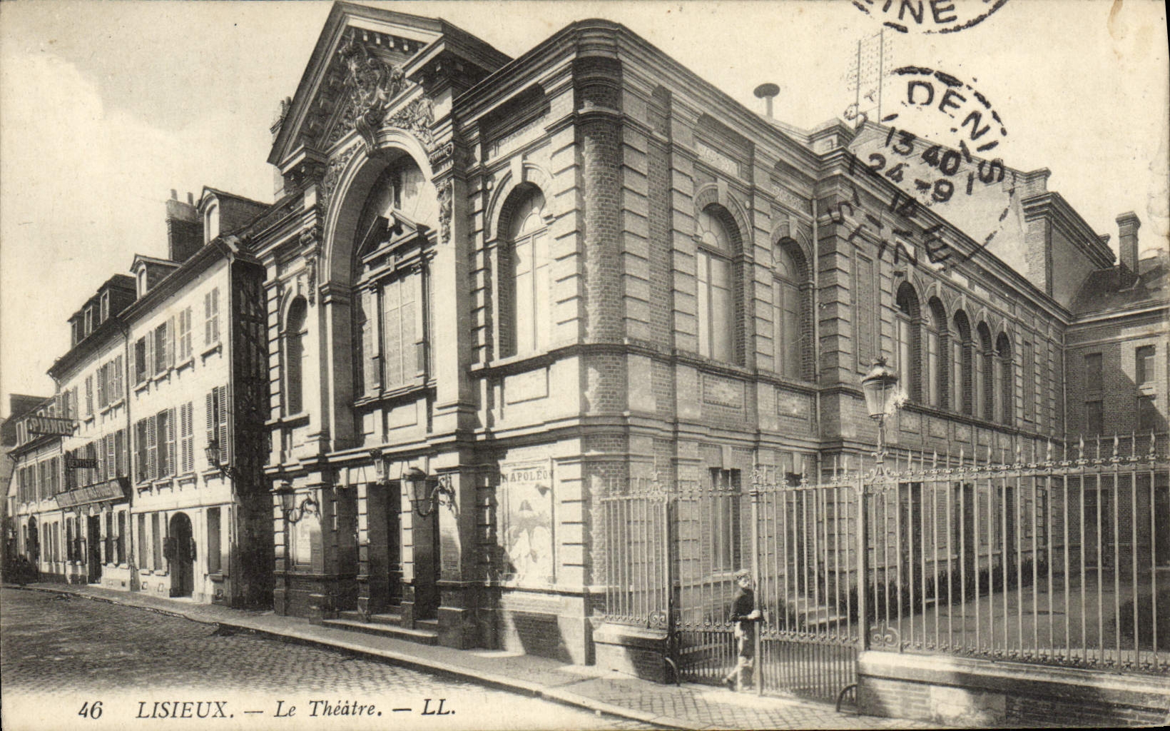 CPA Lisieux Le theatre