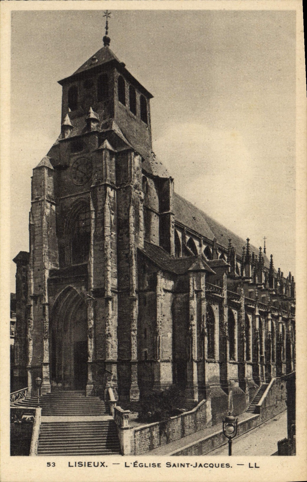 CPA Lisieux l'eglise saint jacques
