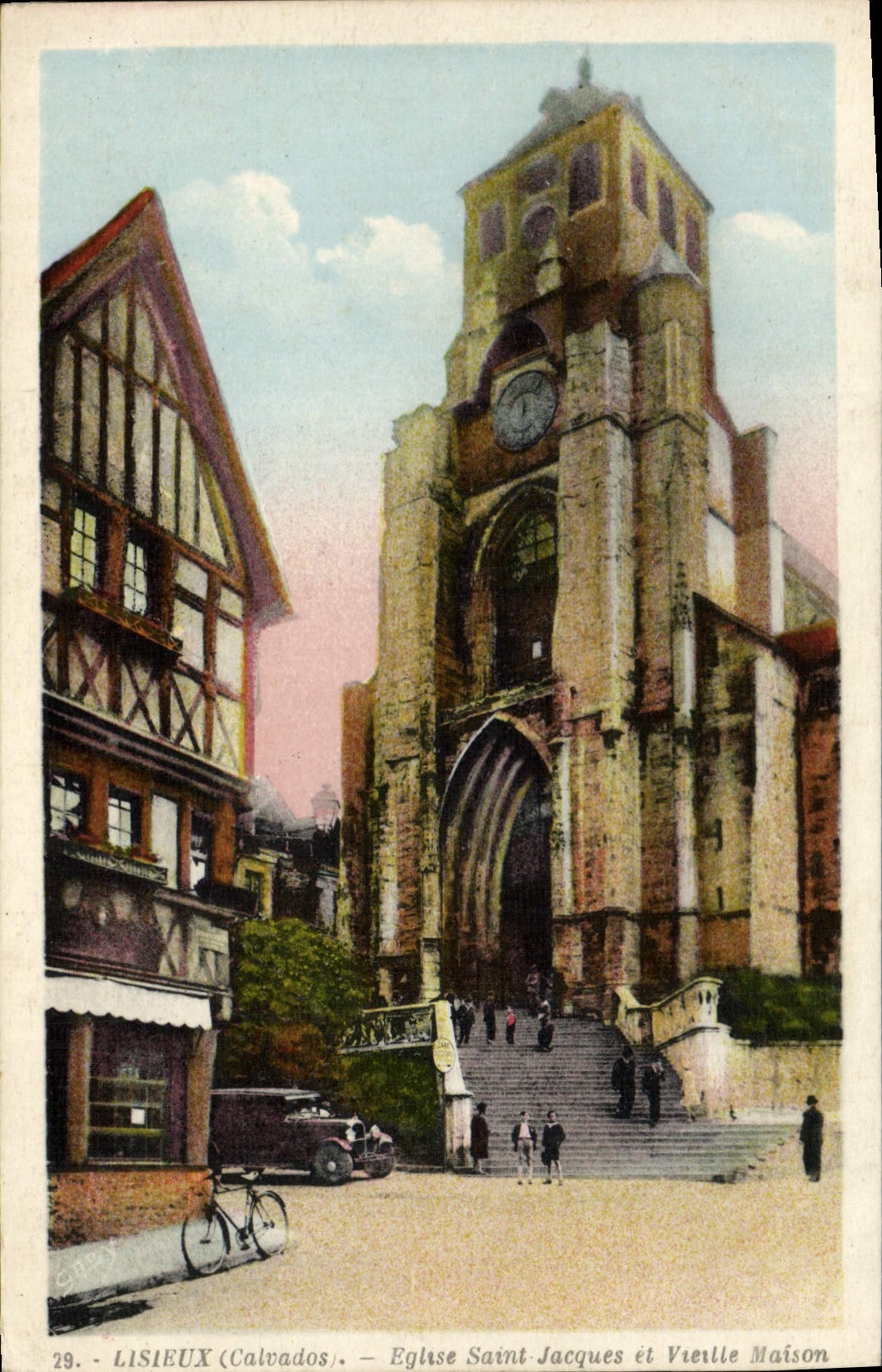 Santo de Jacques de la iglesia de Lisieux de la POSTAL de la VENDIMIA y casa vieja