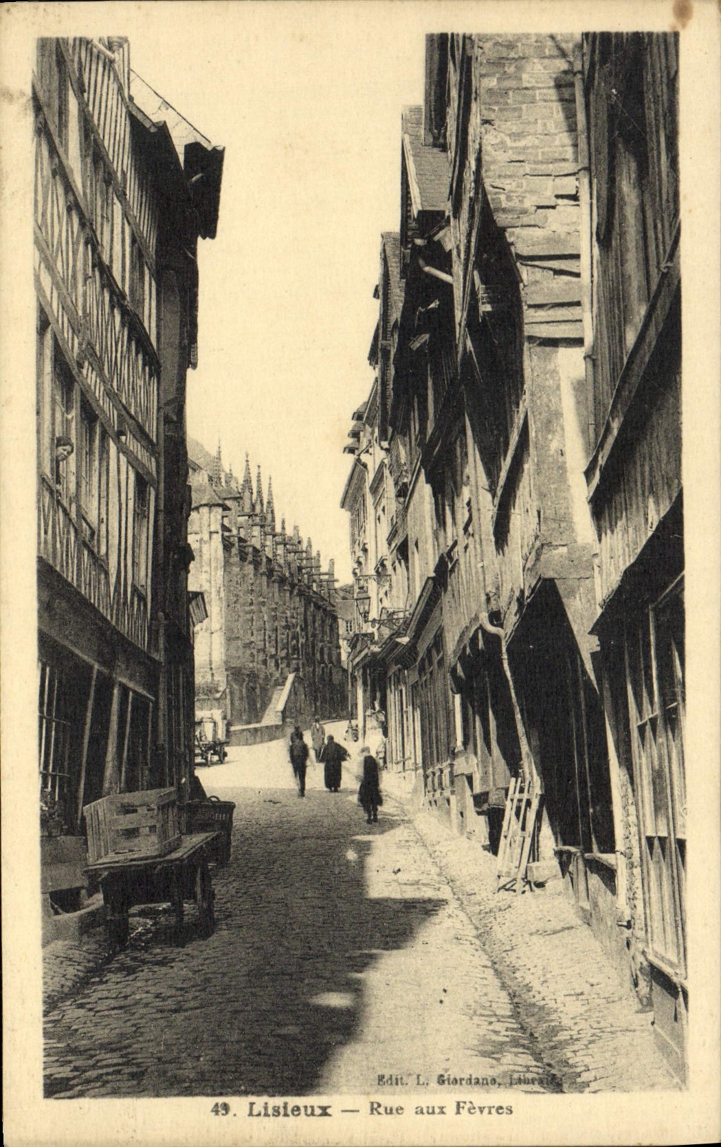 CPA Lisieux Rue aux fevres