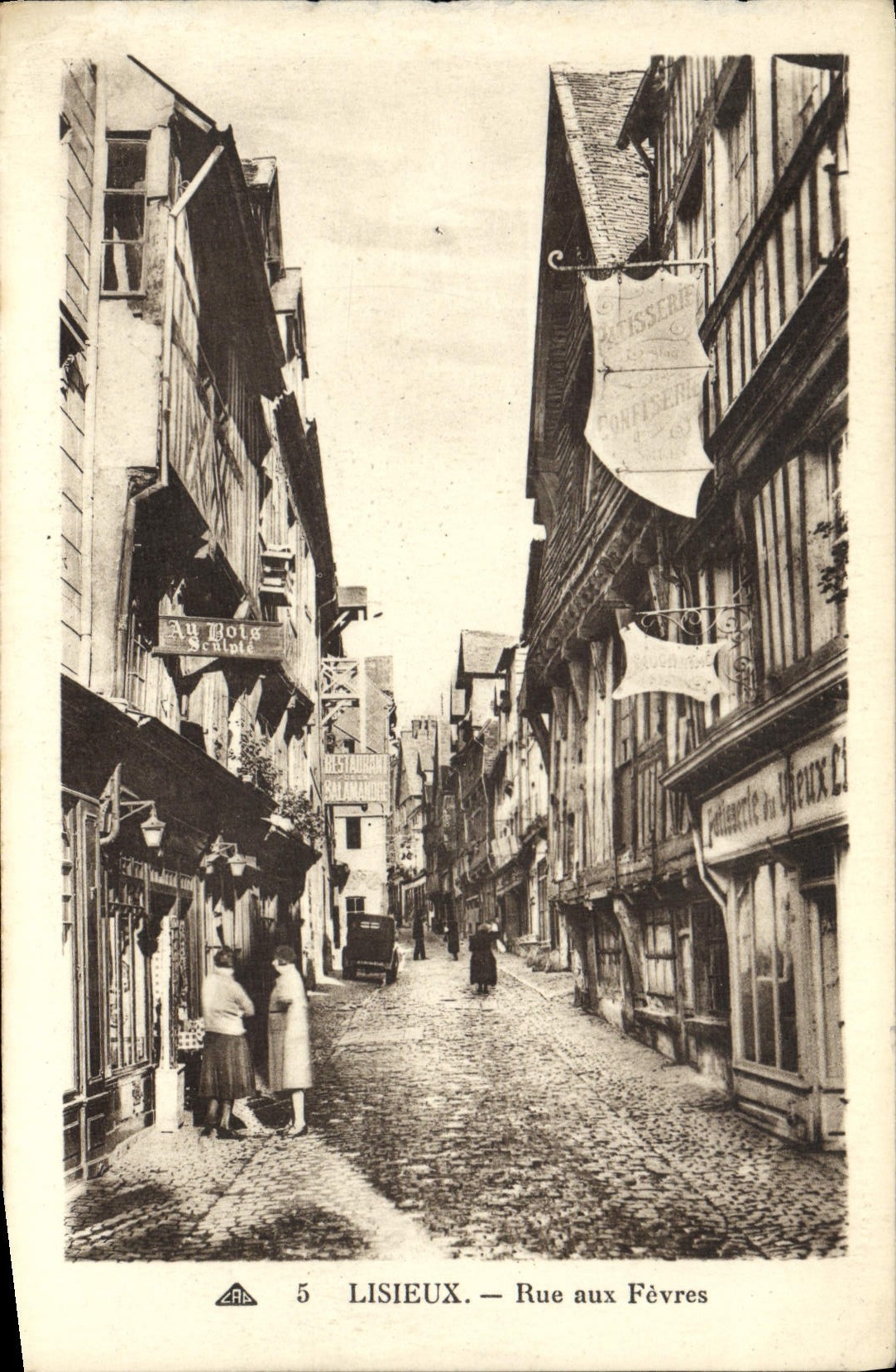 CPA Lisieux Rue aux fevres