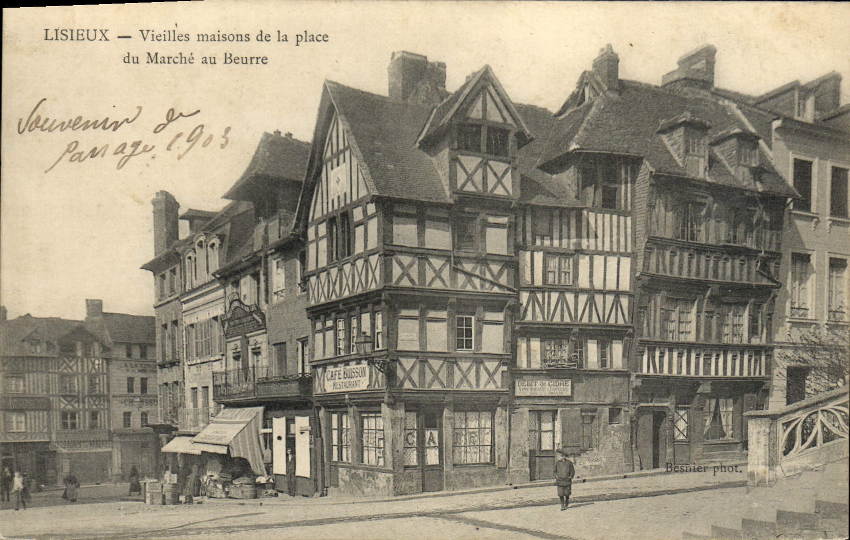 CPA Lisieux vieilles maisons de la place du marche au beurre