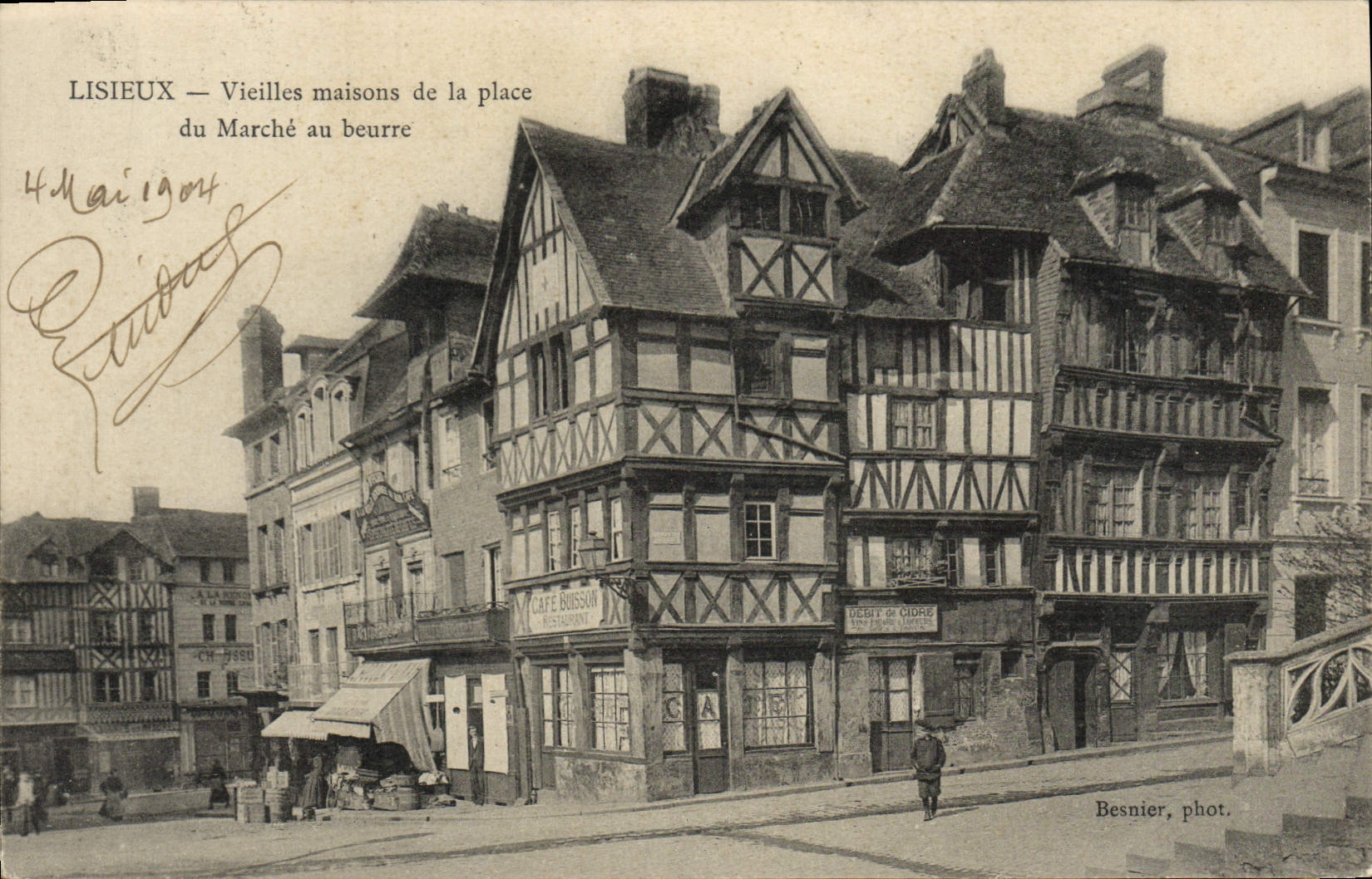 CPA Lisieux vieilles maisons de la place du marche au beurre
