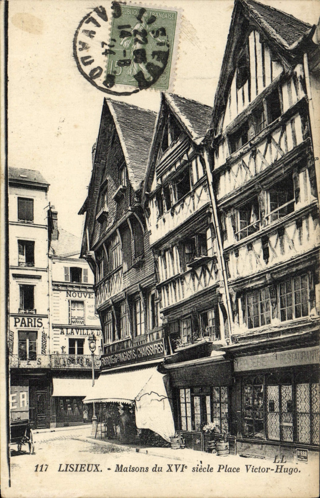 CPA Lisieux Maisons place victor hugo