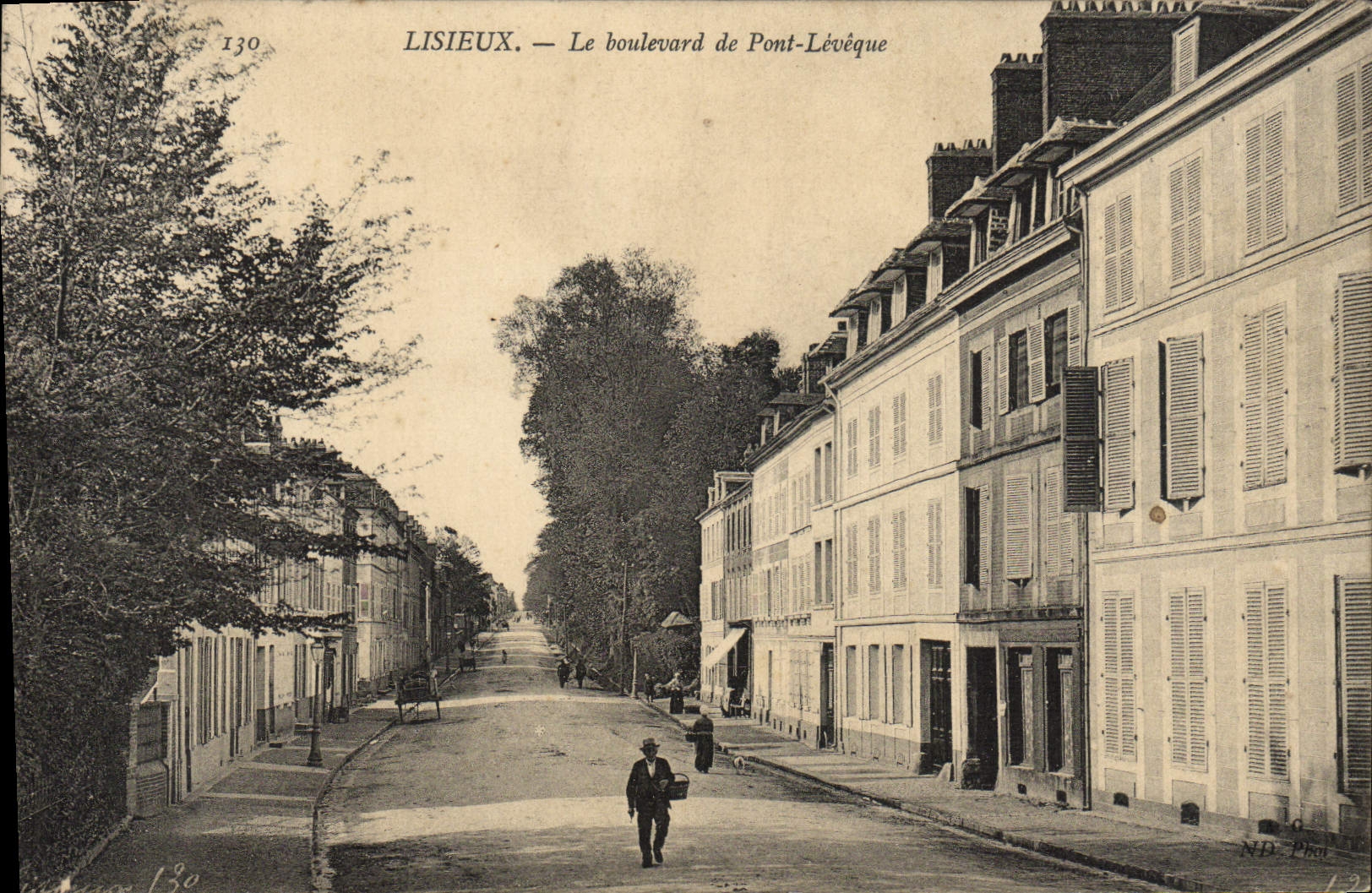 POSTAL Lisieux de la VENDIMIA el bulevar del leveque del puente