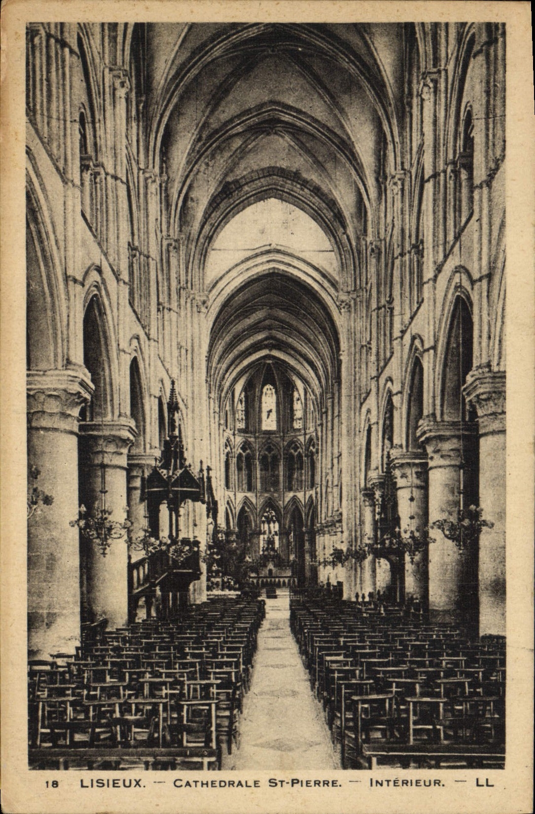 Piedras de afilar del St de la catedral de Lisieux de la POSTAL de la VENDIMIA