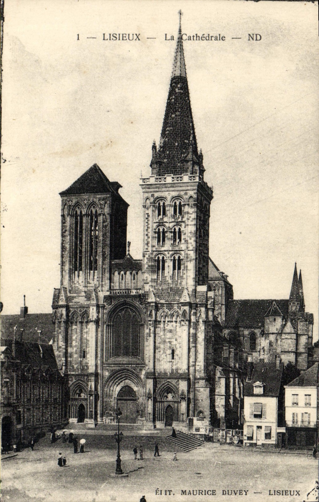 CPA Lisieux La cathedrale
